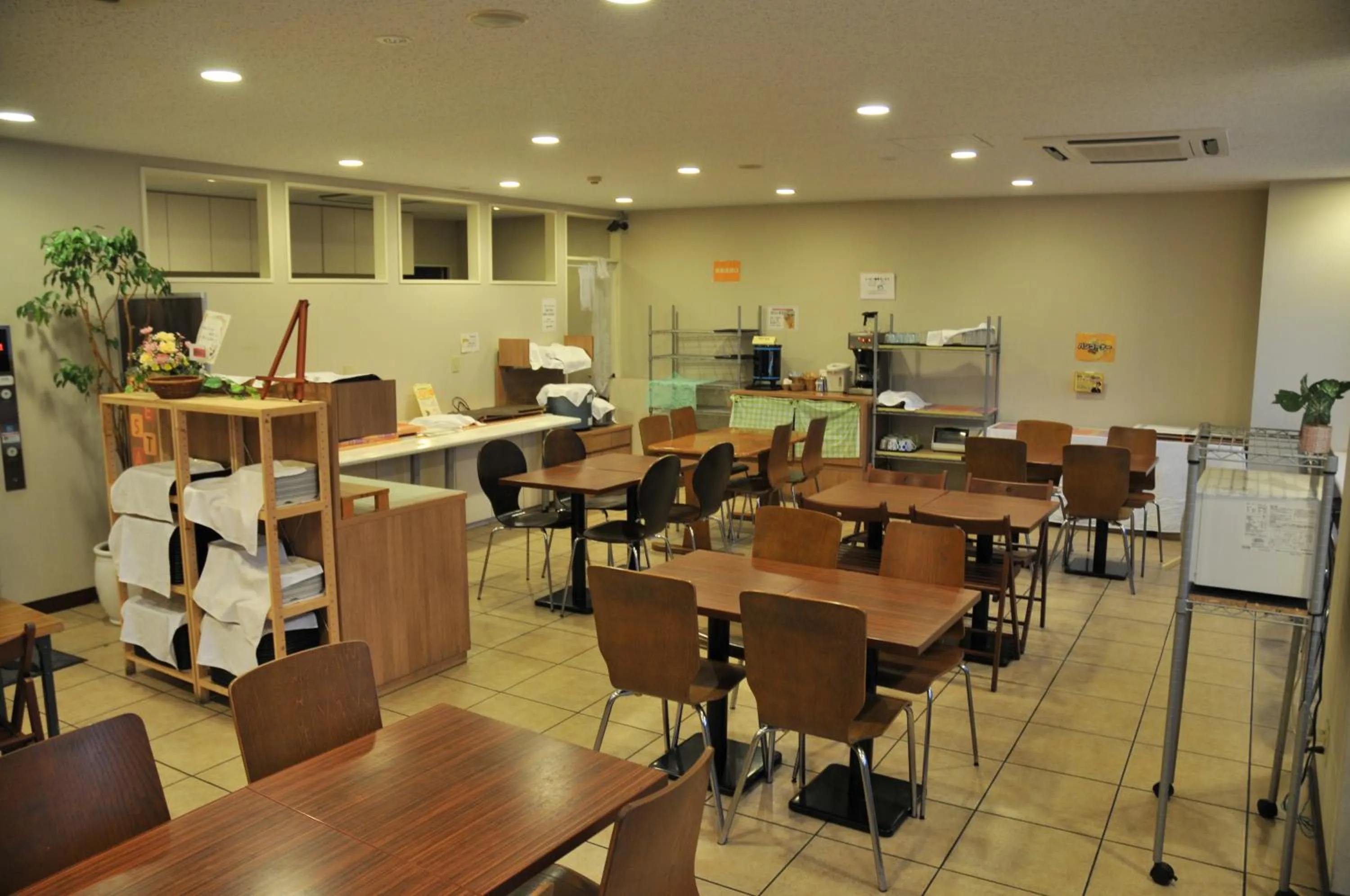 Restaurant/places to eat in Hotel Crown Hills Katsuta Omotechoten
