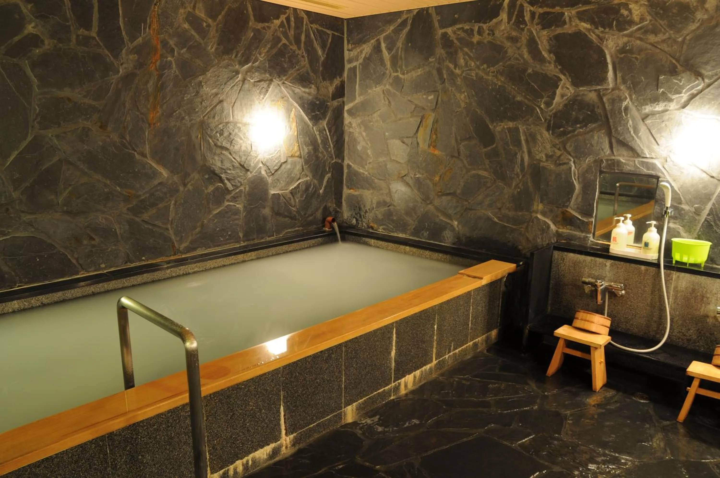 Public Bath in Hotel Terrace Yokohama