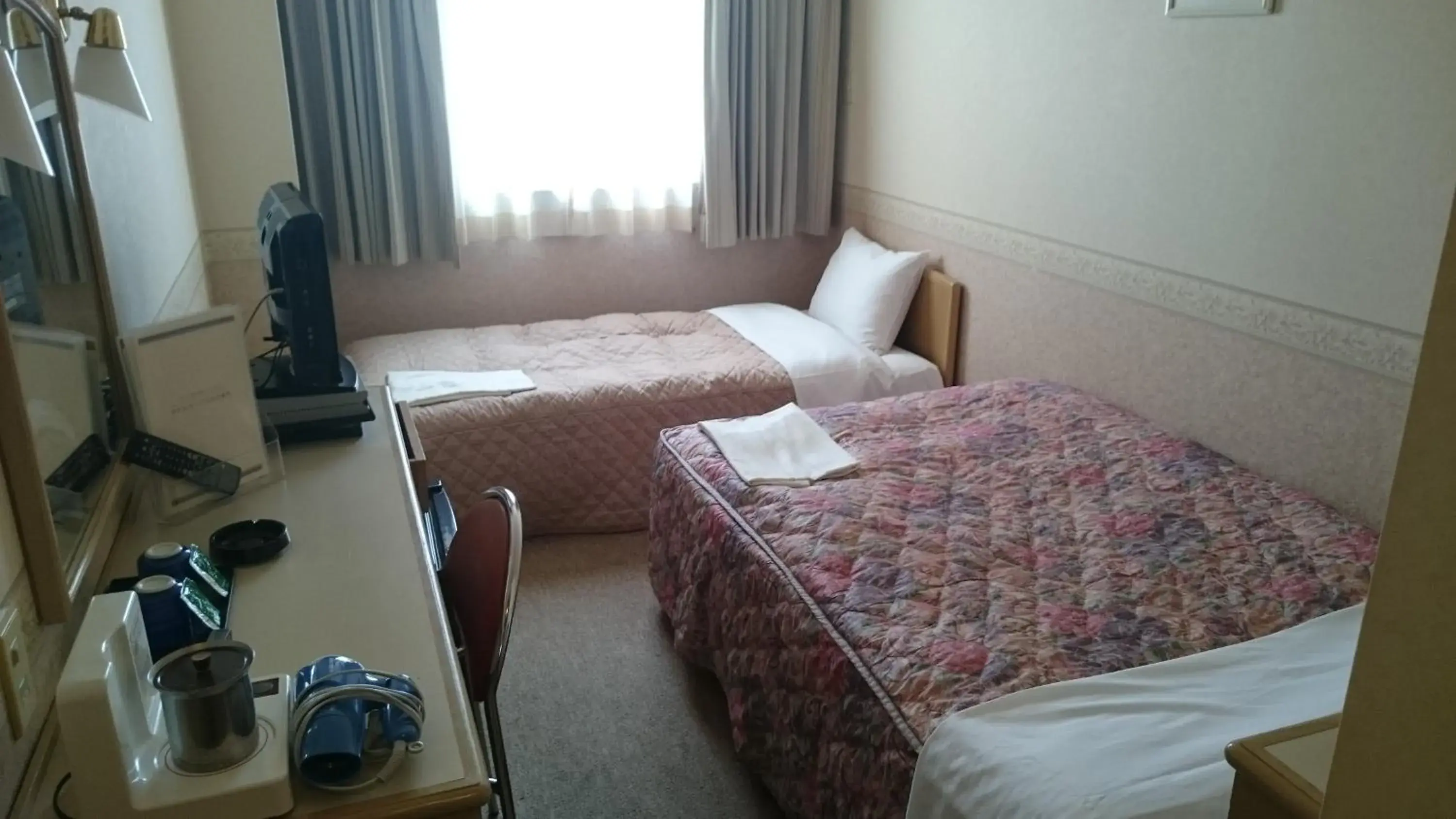 Economy Twin Room - Non-Smoking in Hotel Crown Hills Kanazawa Economy Twin Room - Non-Smoking in Hotel Crown Hills Kanazawa