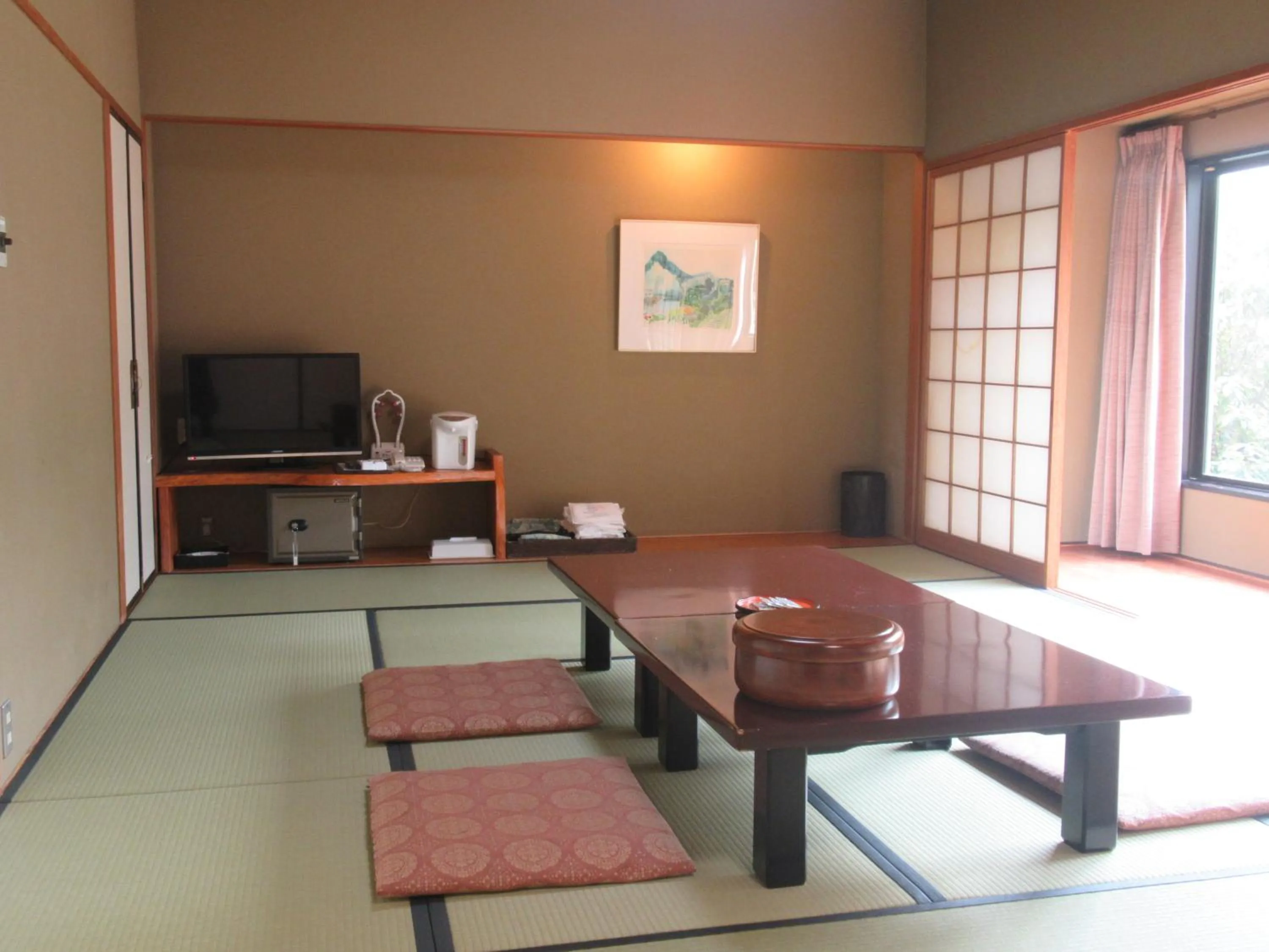 Photo of the whole room in Kikuchi Kanko Hotel