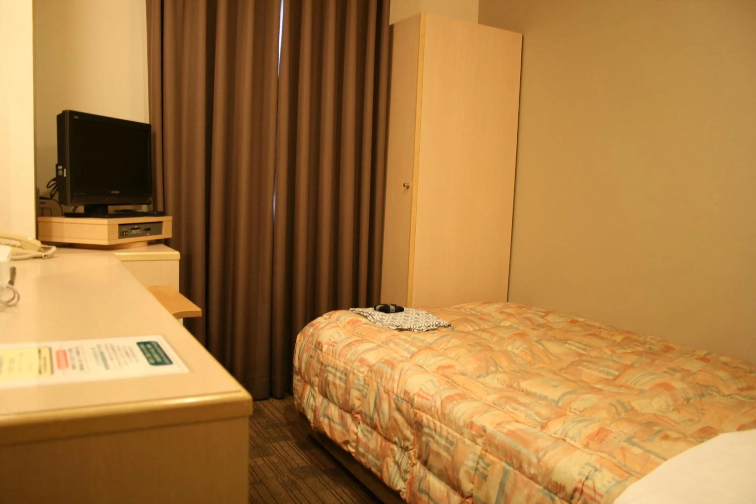 Bedroom, Bed in Hotel Crown Hills Kumamoto