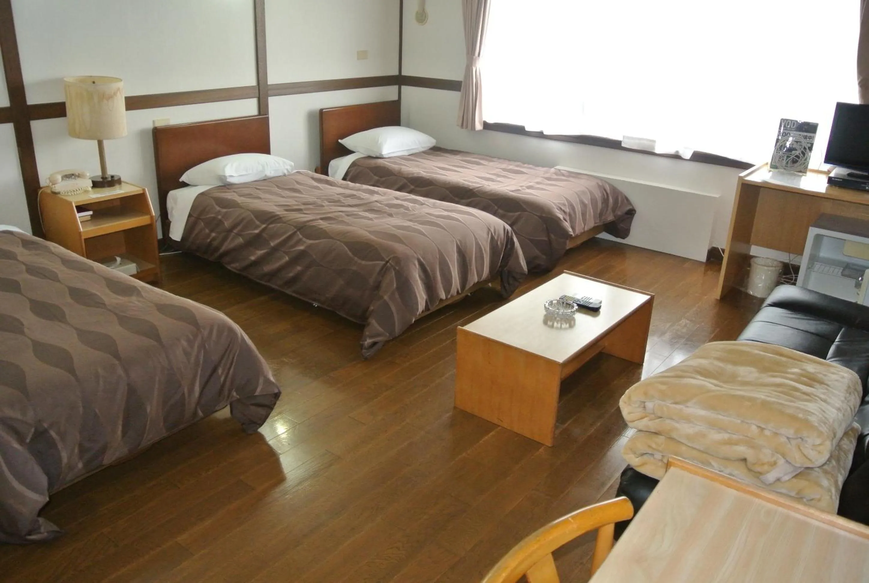 Bedroom, Bed in Hotel Biwako Plaza