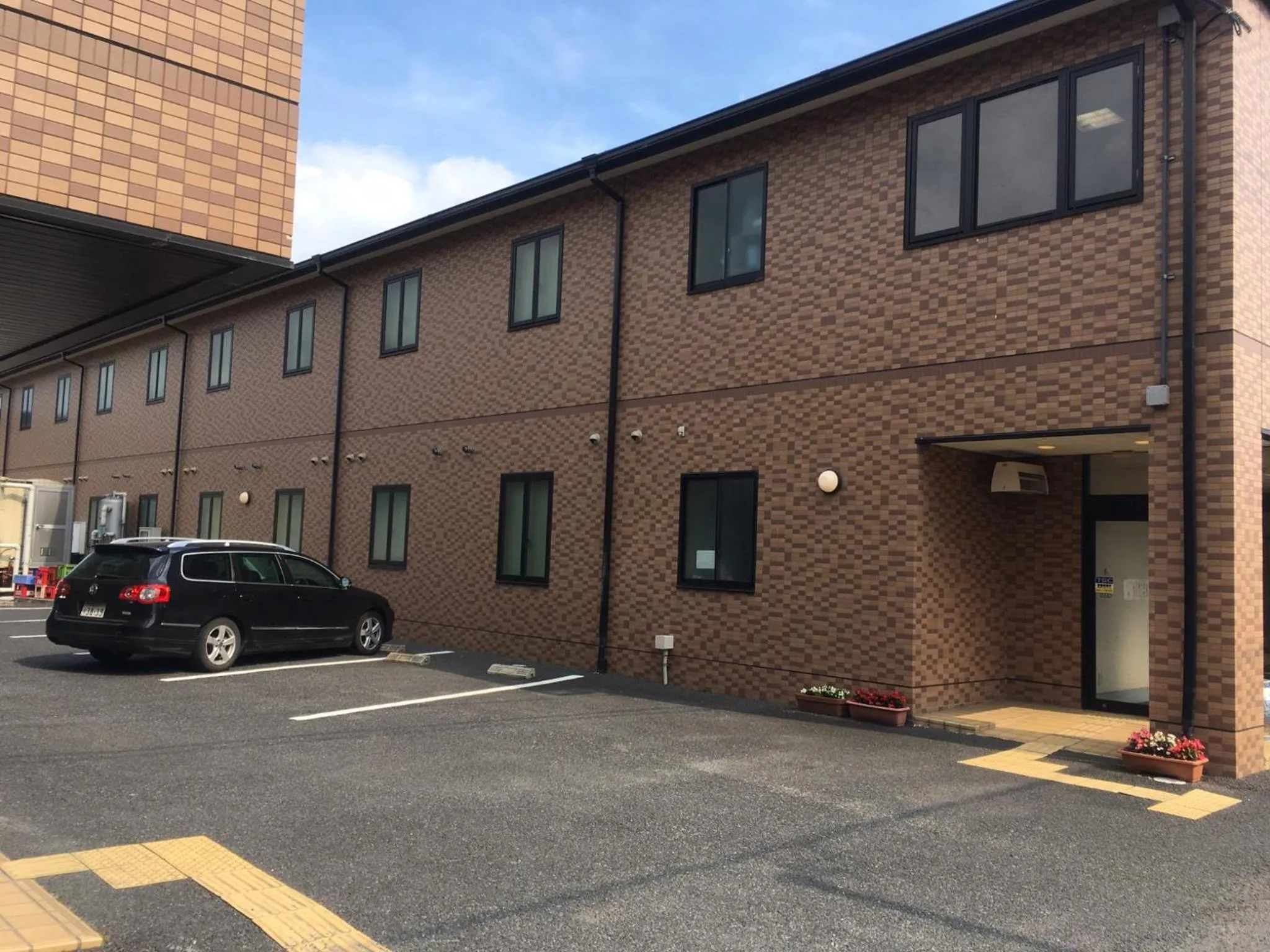 Property building in Hotel Tajimi Hills Myroom