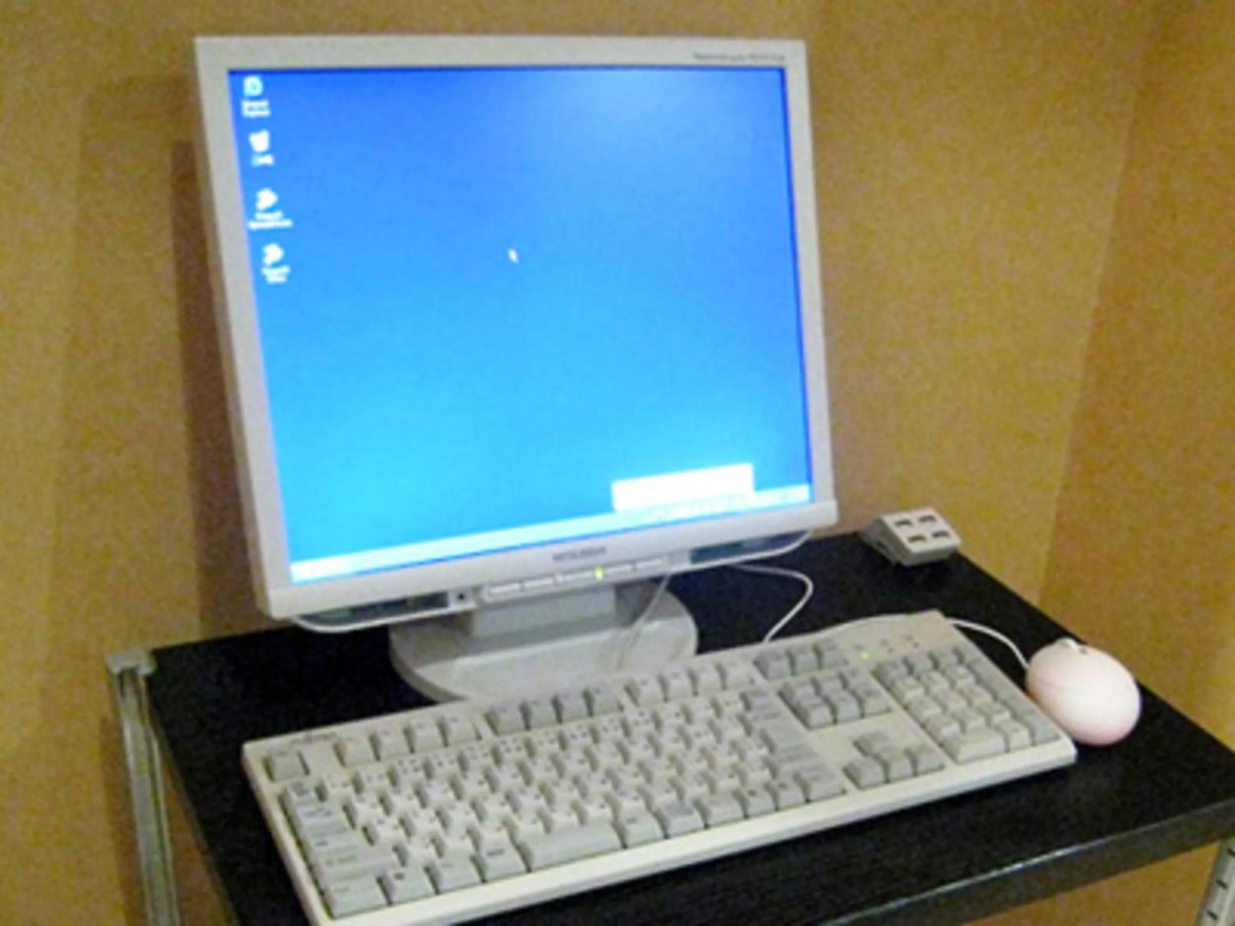 Communal lounge/ TV room in Hotel Crown Hills Takaoka