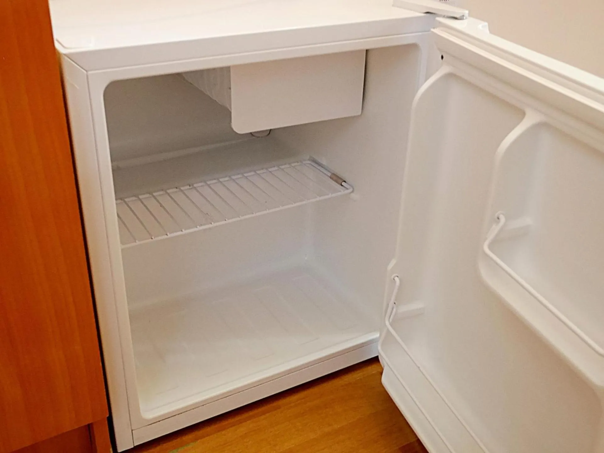 Photo of the whole room in Hotel Kimitsu Hills