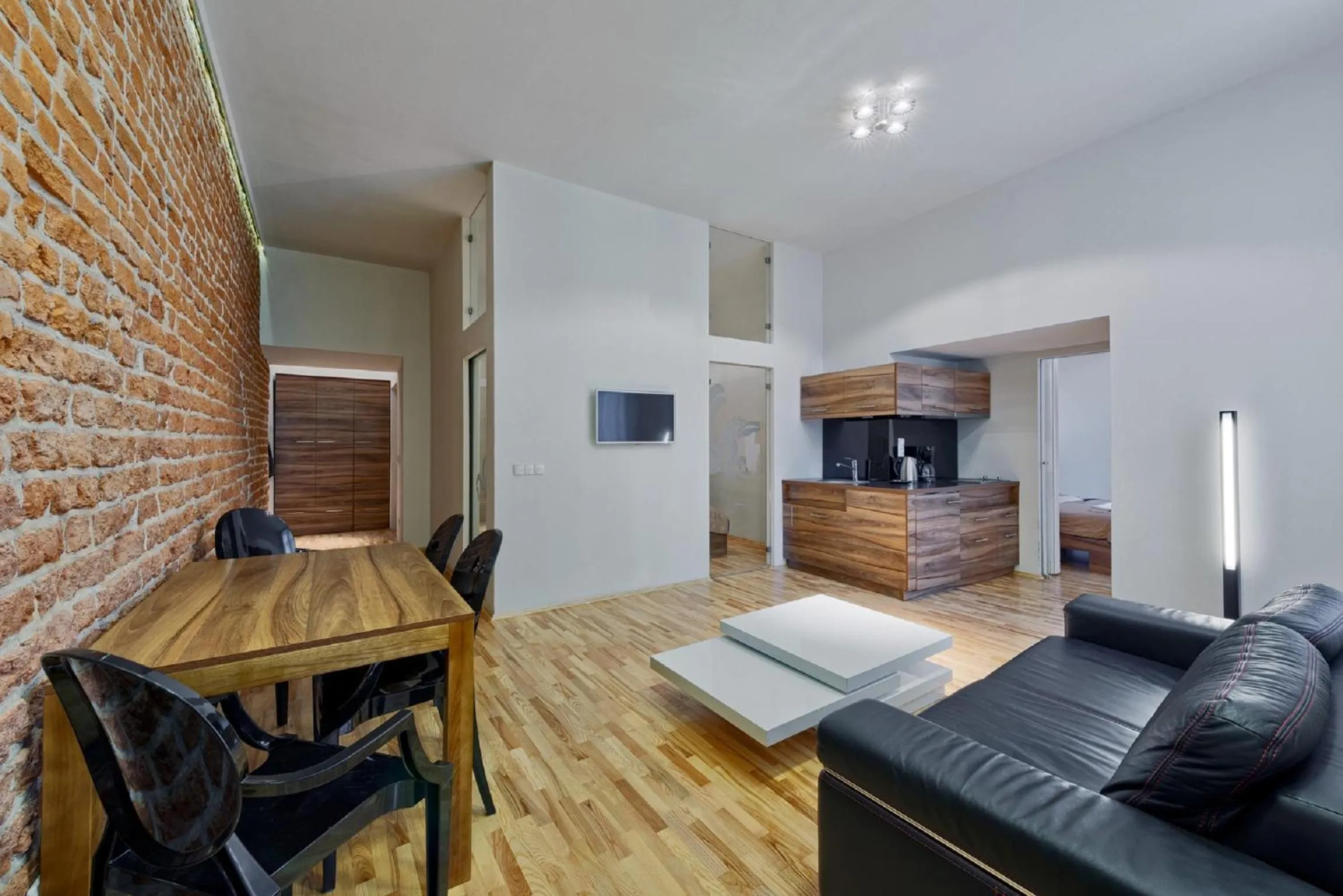 Bed in Krakow For You Main Square Apartments