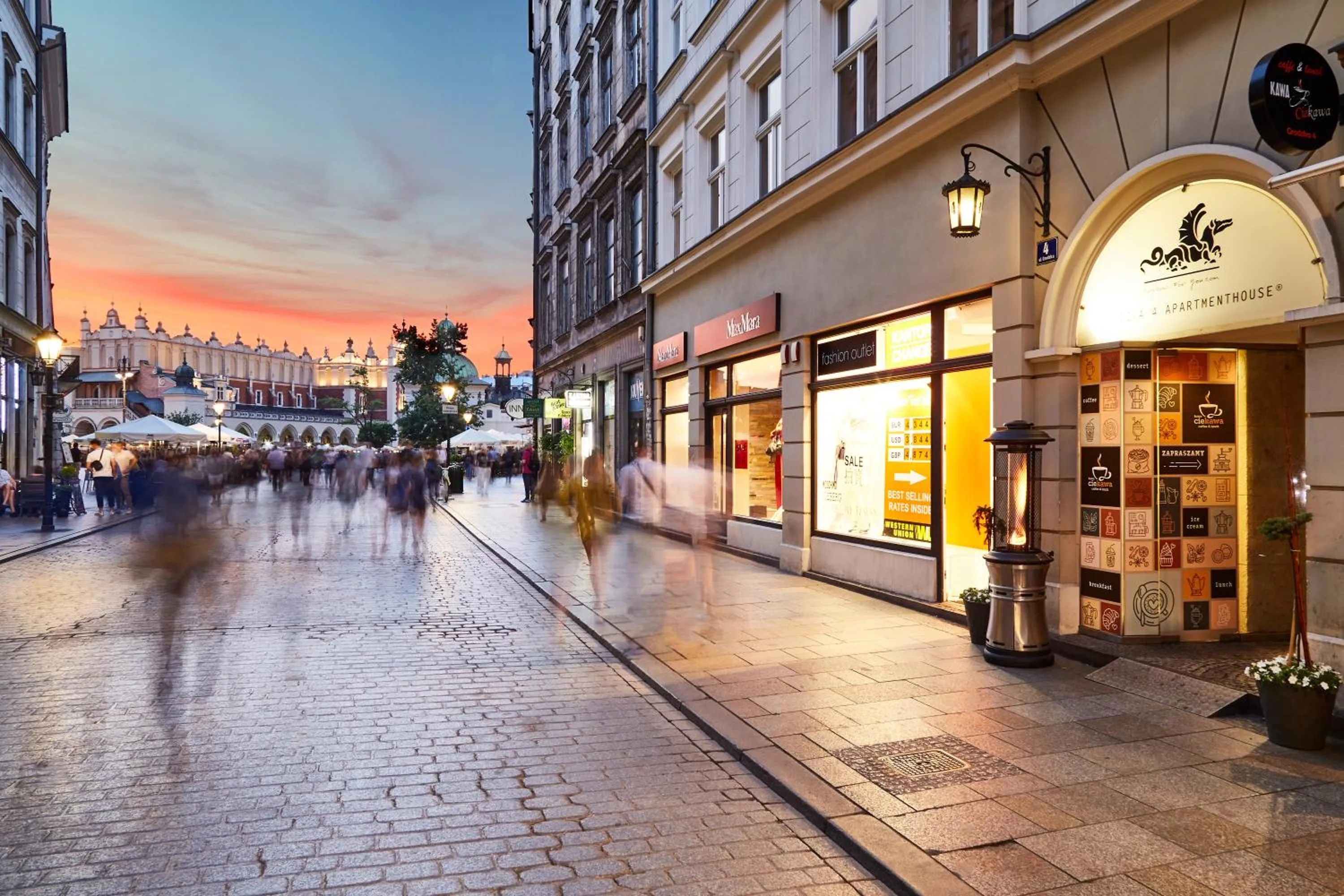 Facade/entrance in Krakow For You Main Square Apartments