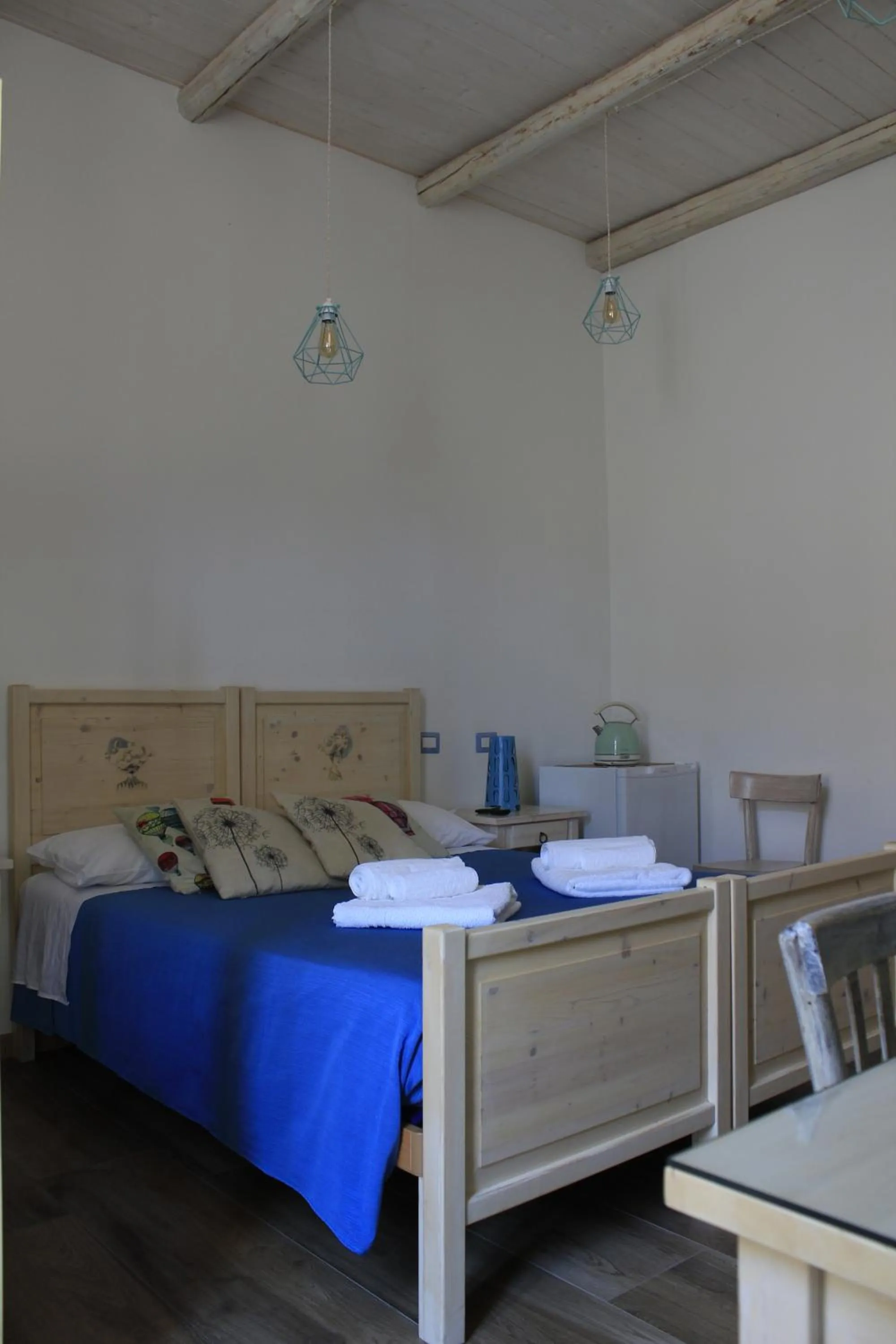 Photo of the whole room, Bed in Elementa