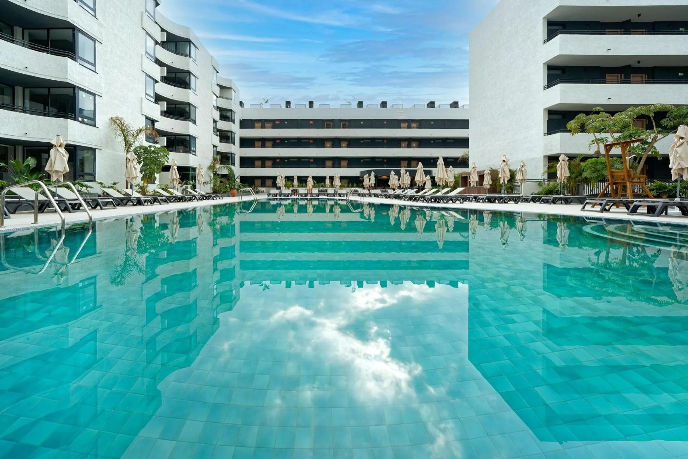 Swimming pool in Labranda Suites Costa Adeje