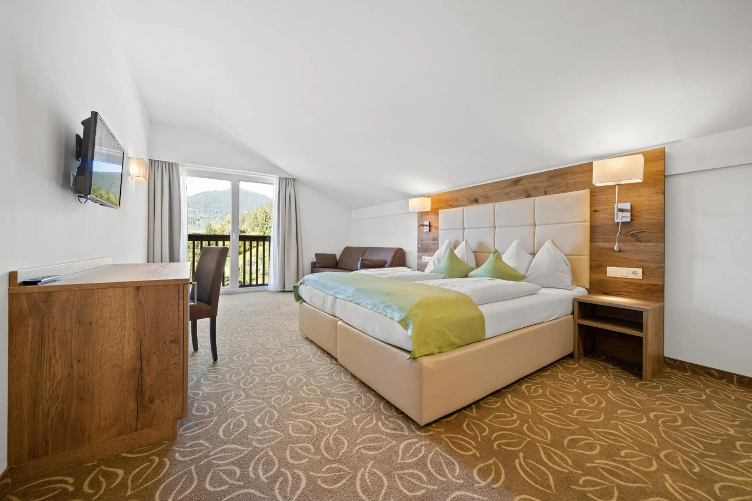 Bed in Landhotel Berger