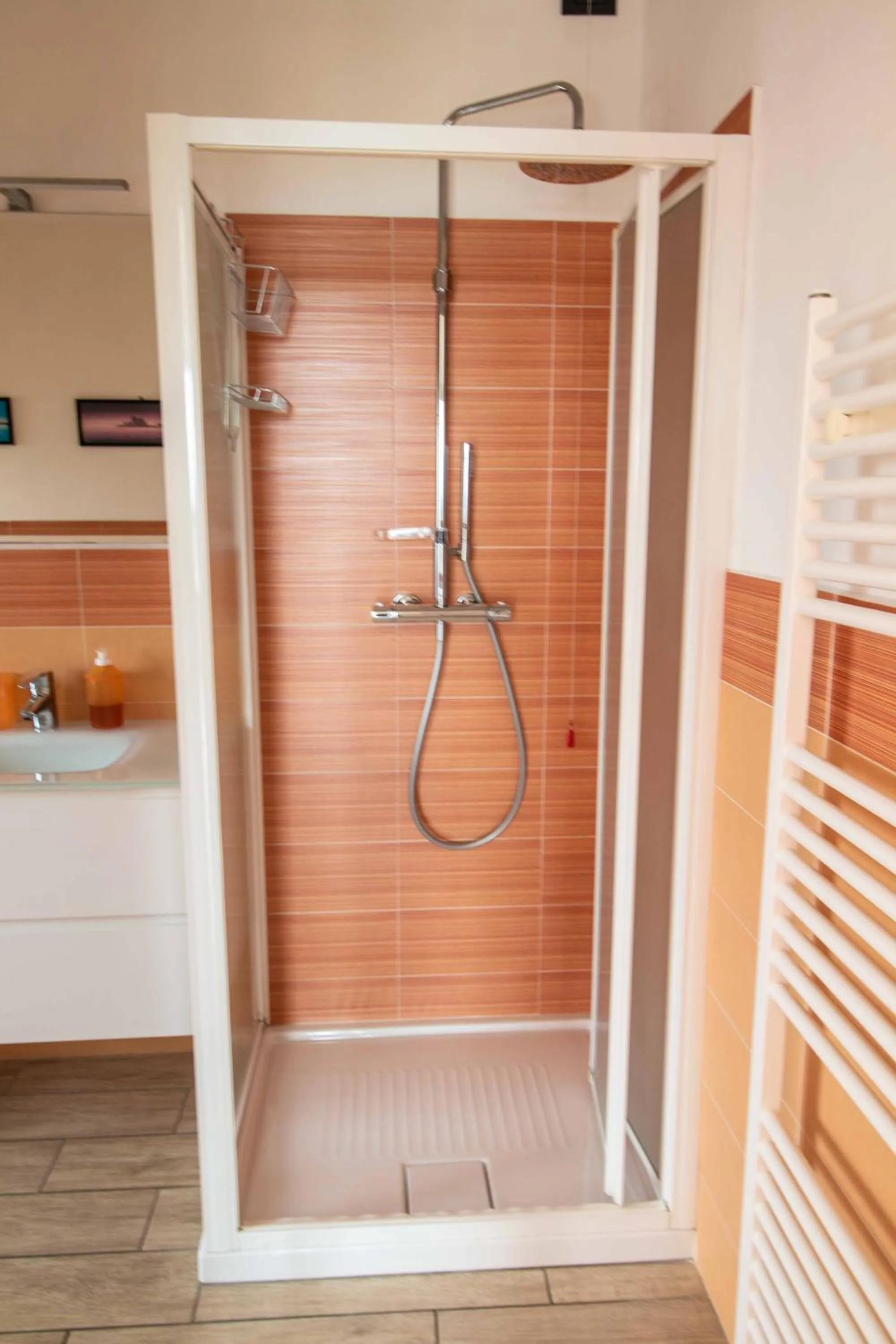 Shower in B&B Alla Roggetta