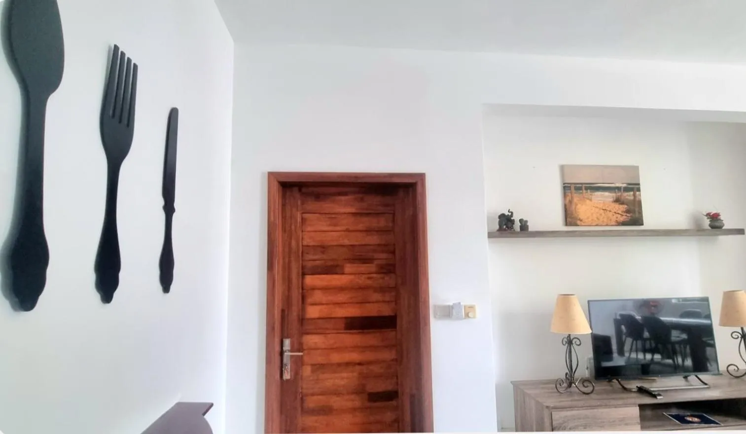 TV and multimedia in Sugar Reef West Coast