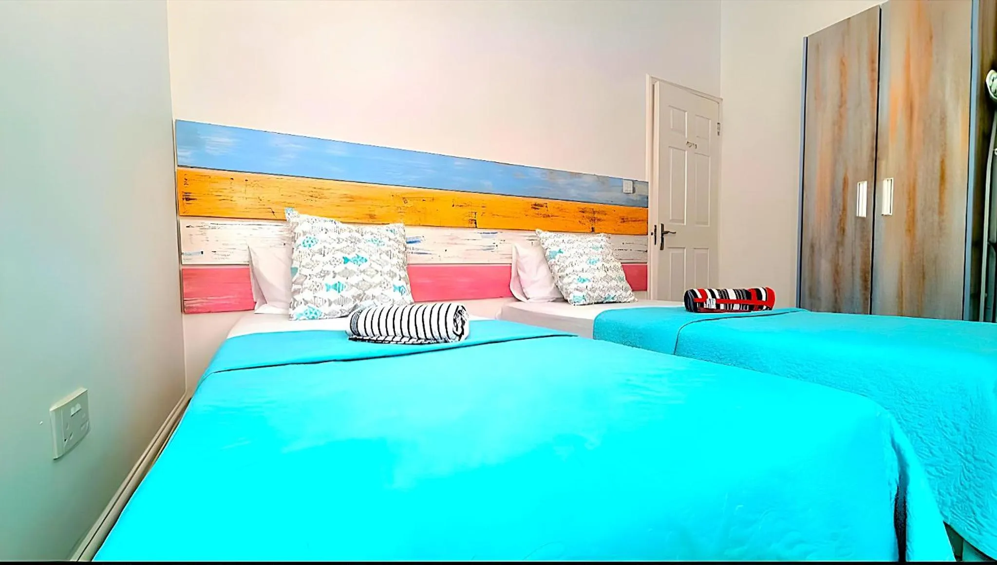 Bed in Sugar Reef West Coast