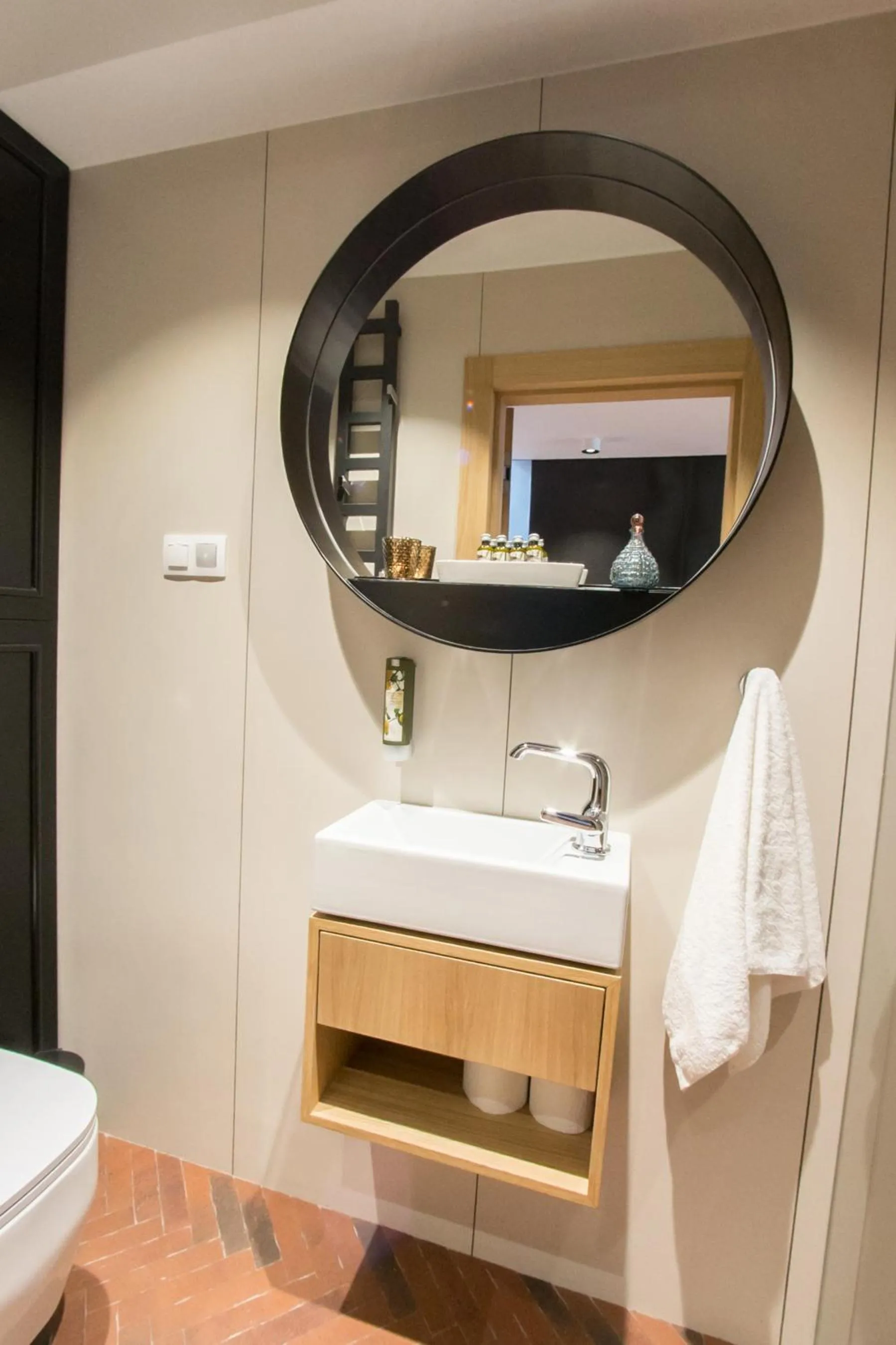 Toilet in Stradom15 Apartments