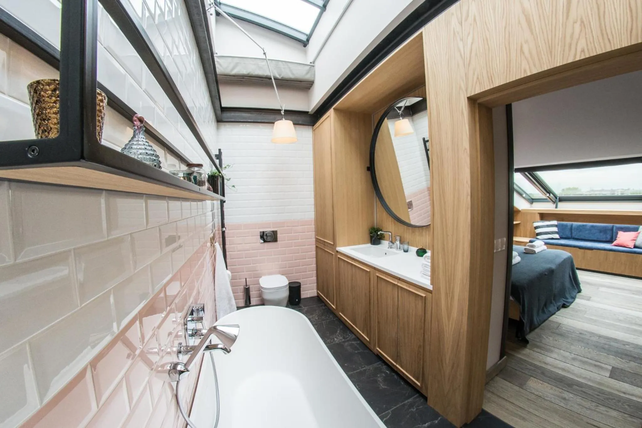 Bathroom, Bed in Stradom15 Apartments