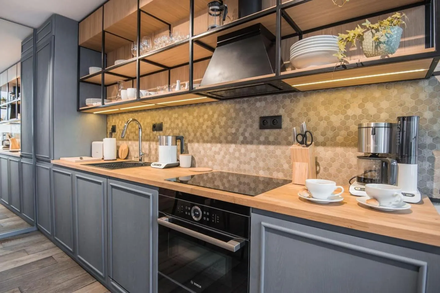 Coffee/tea facilities in Stradom15 Apartments