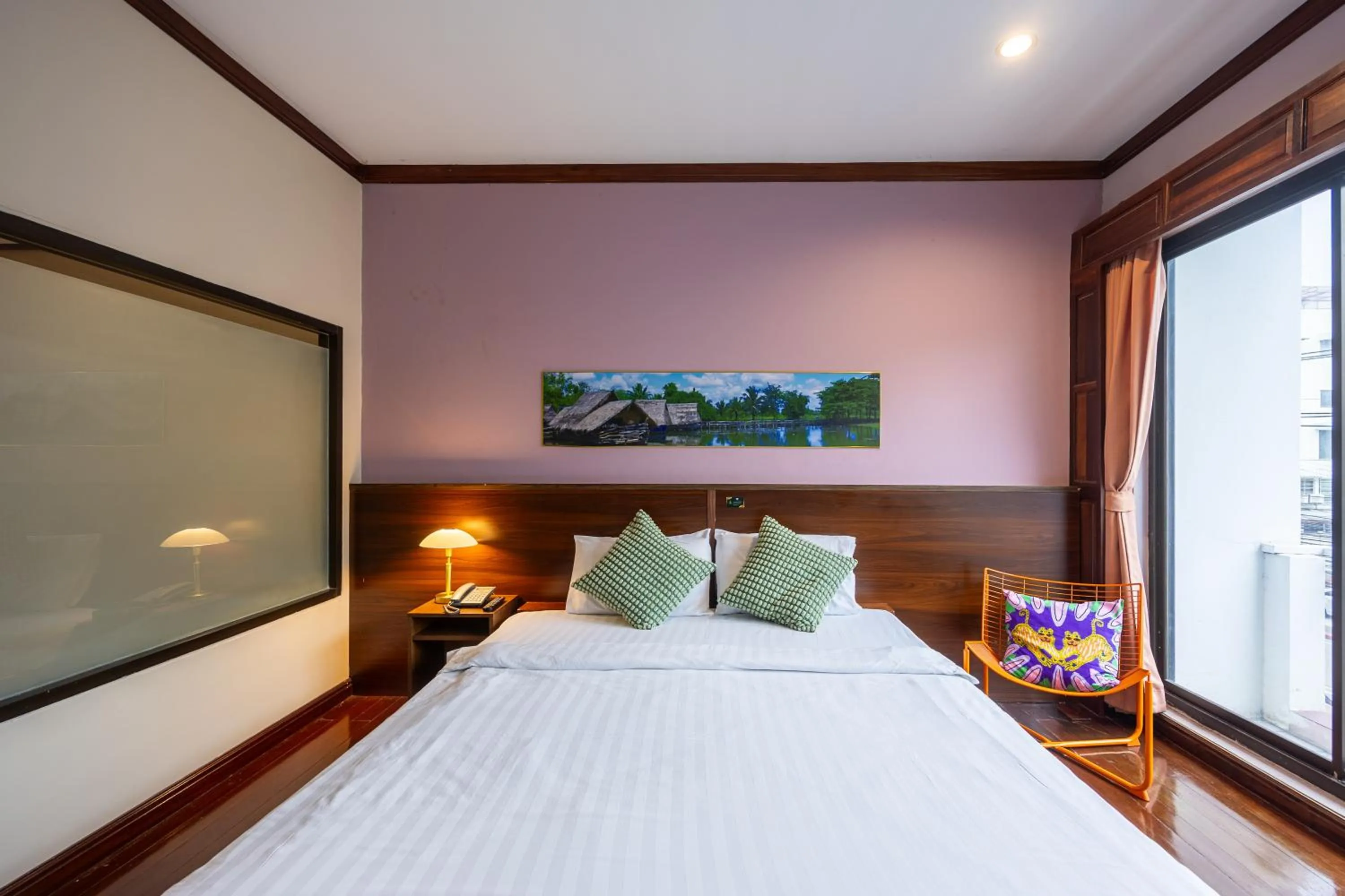 Bed in The President Hotel at Chokchai 4