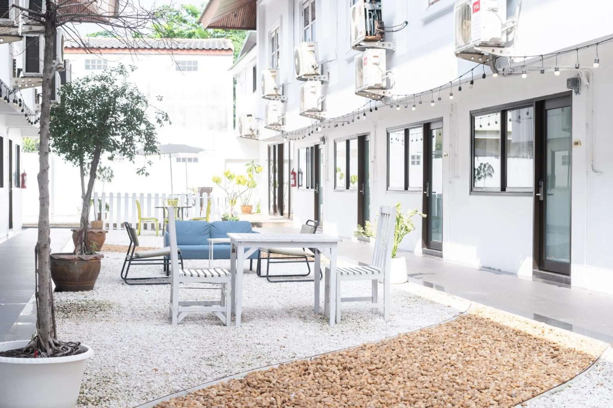 Property building in The President Hotel at Chokchai 4