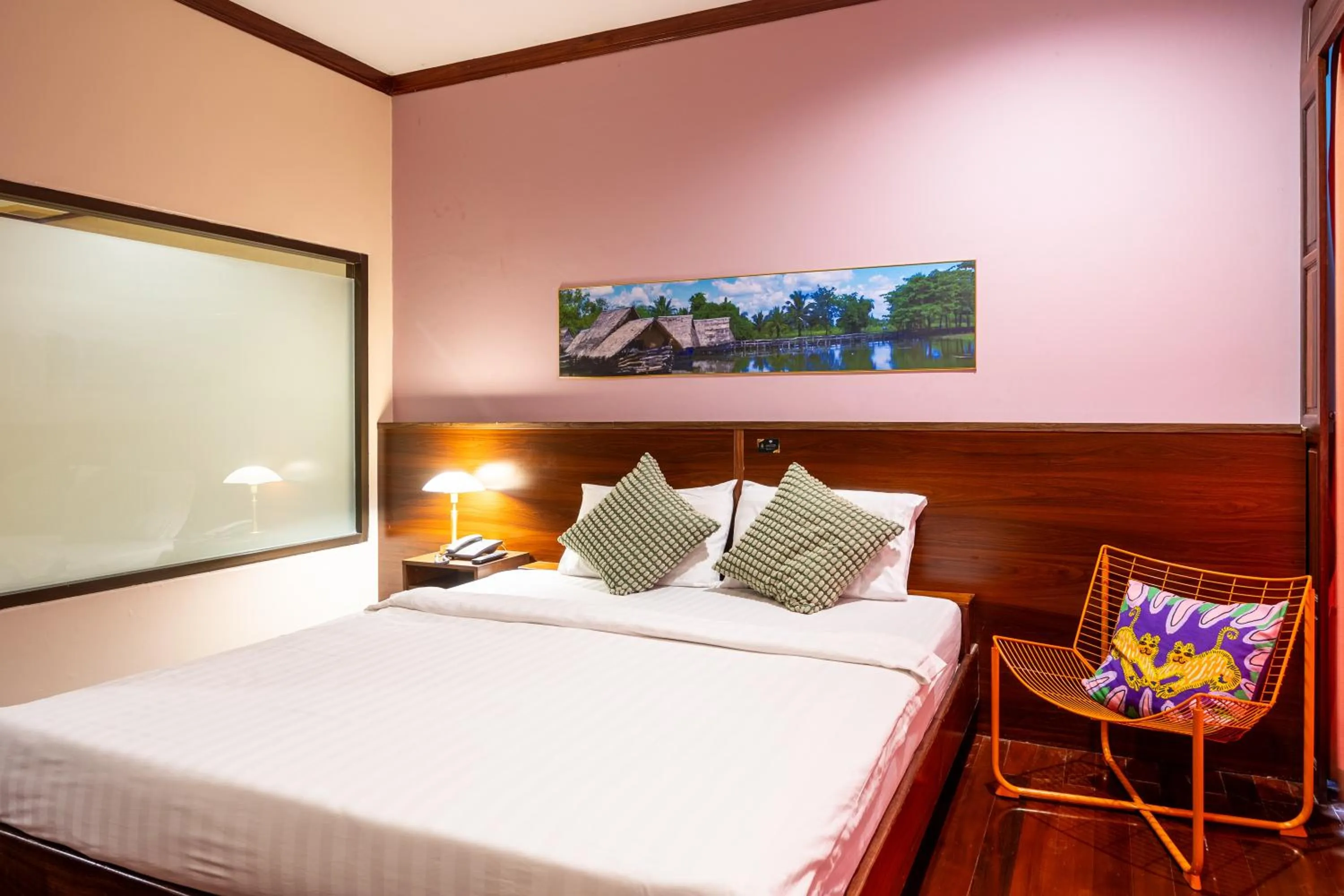Bed in The President Hotel at Chokchai 4