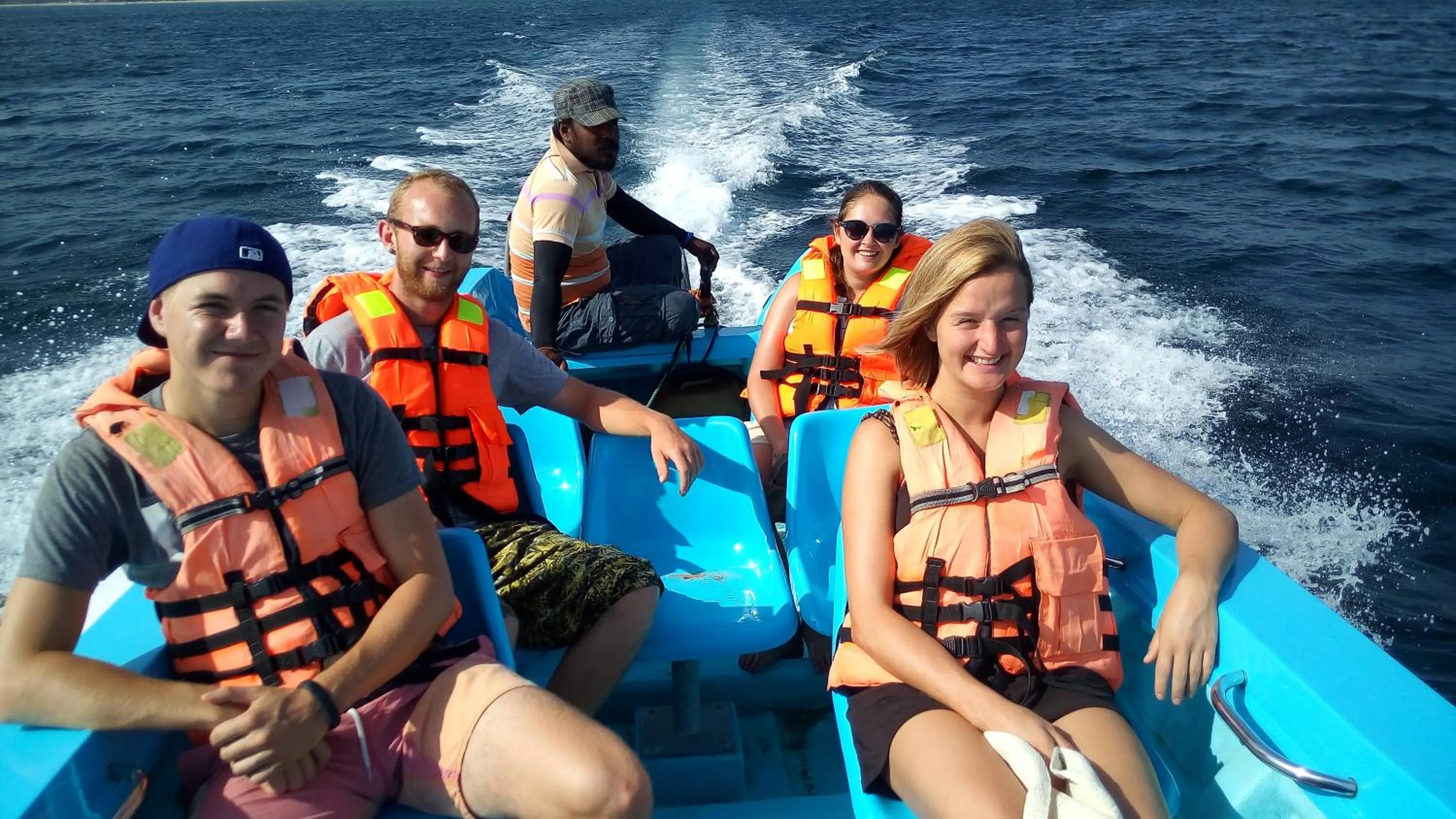 Snorkeling in Nilaveli Beach Rooms