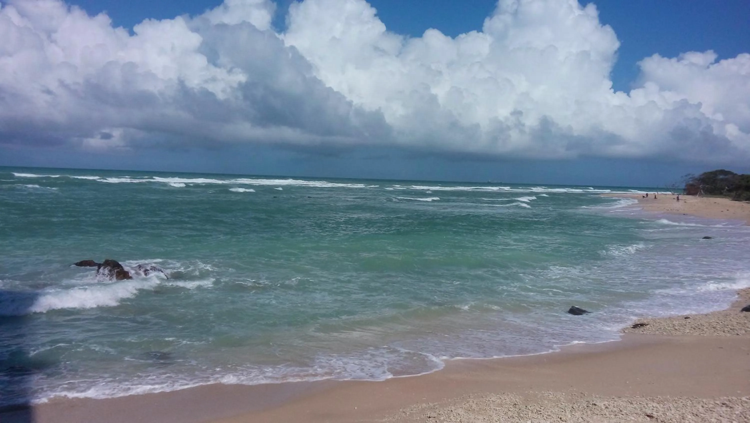 Beach in Nilaveli Beach Rooms