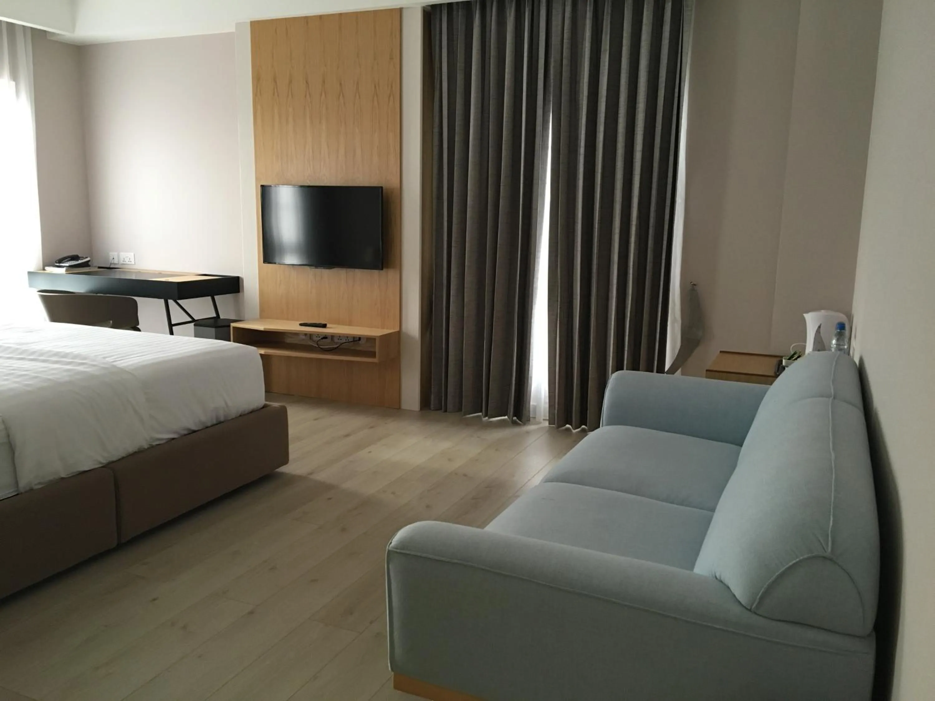 Bedroom, Bed in D'Anggerek Serviced Apartment
