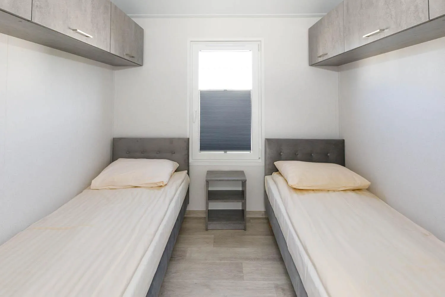 Photo of the whole room, Bed in Holiday Golden Resort & Spa