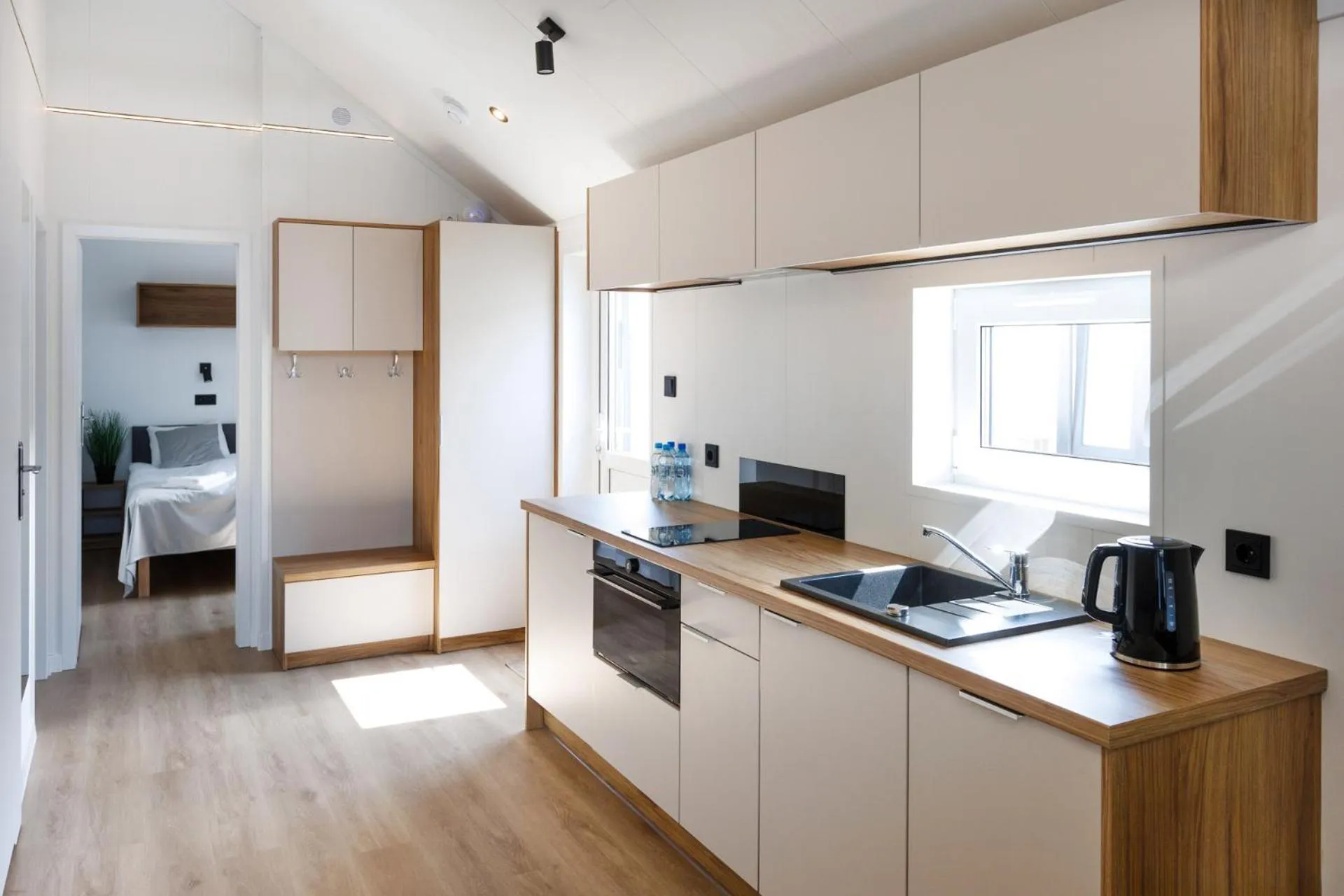 oven in Holiday Golden Resort & Spa