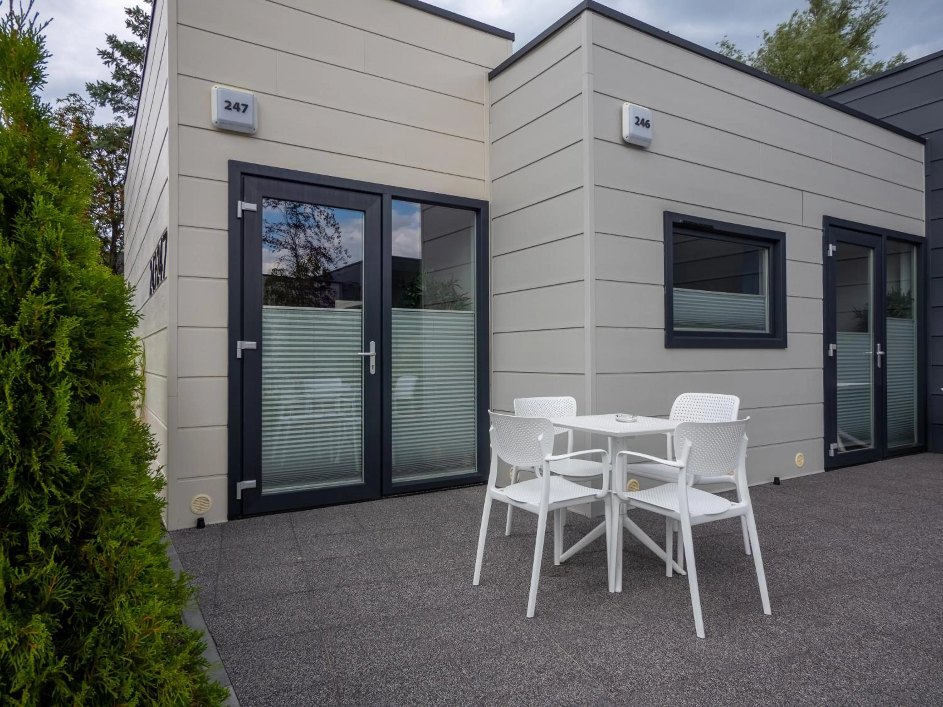 Property building in Holiday Golden Resort & Spa