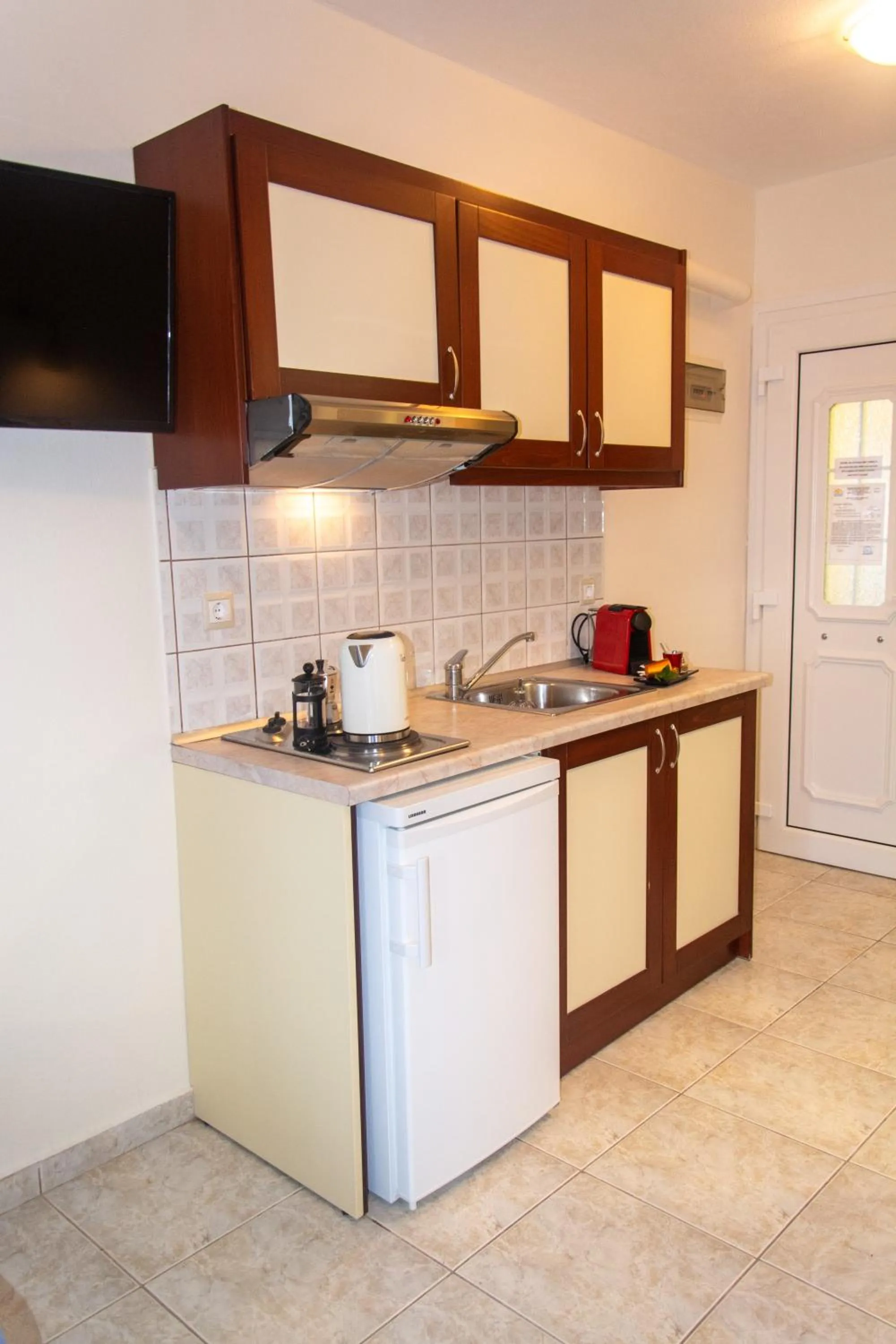 Kitchen or kitchenette in Aristea Studios