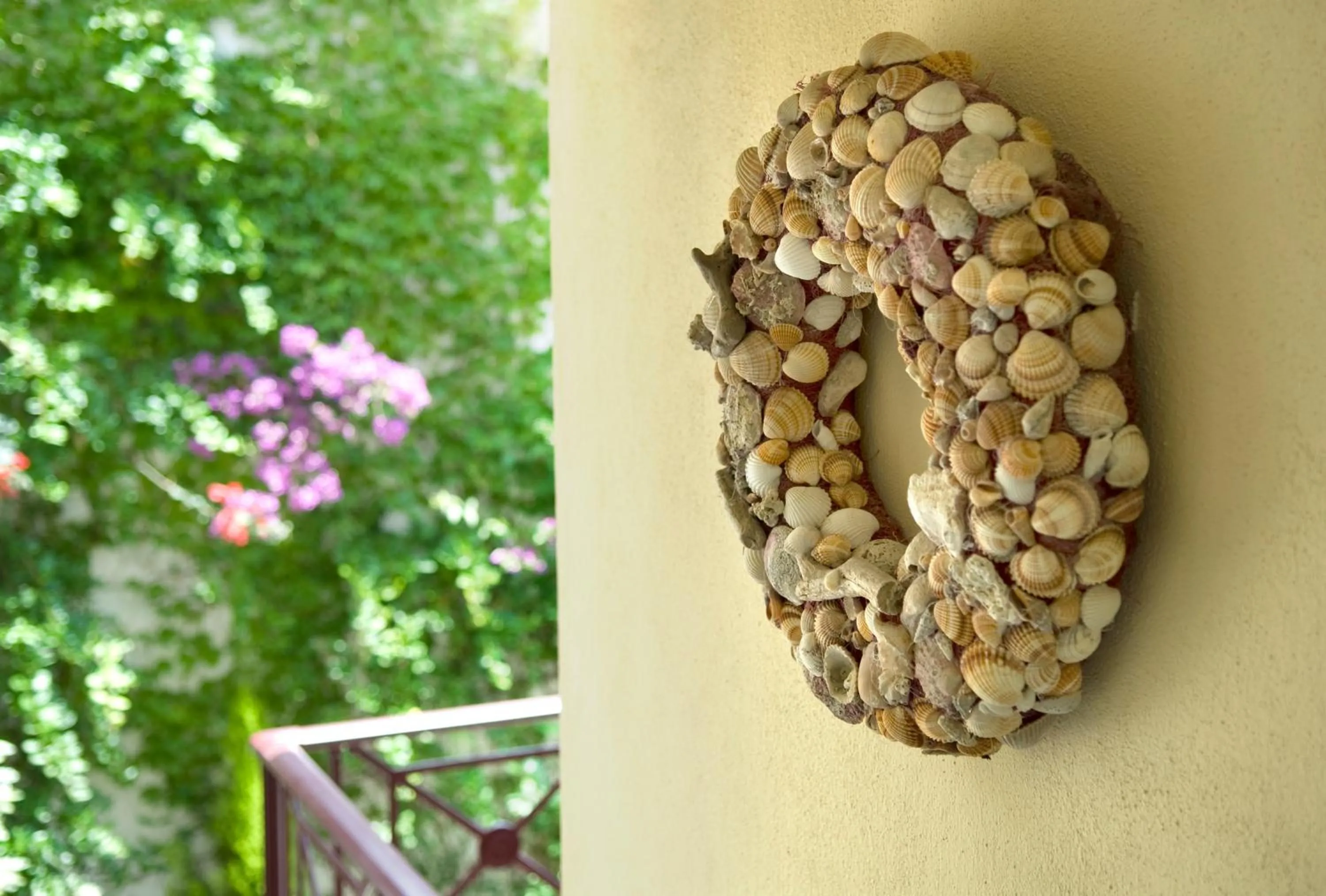 Decorative detail in Aristea Studios