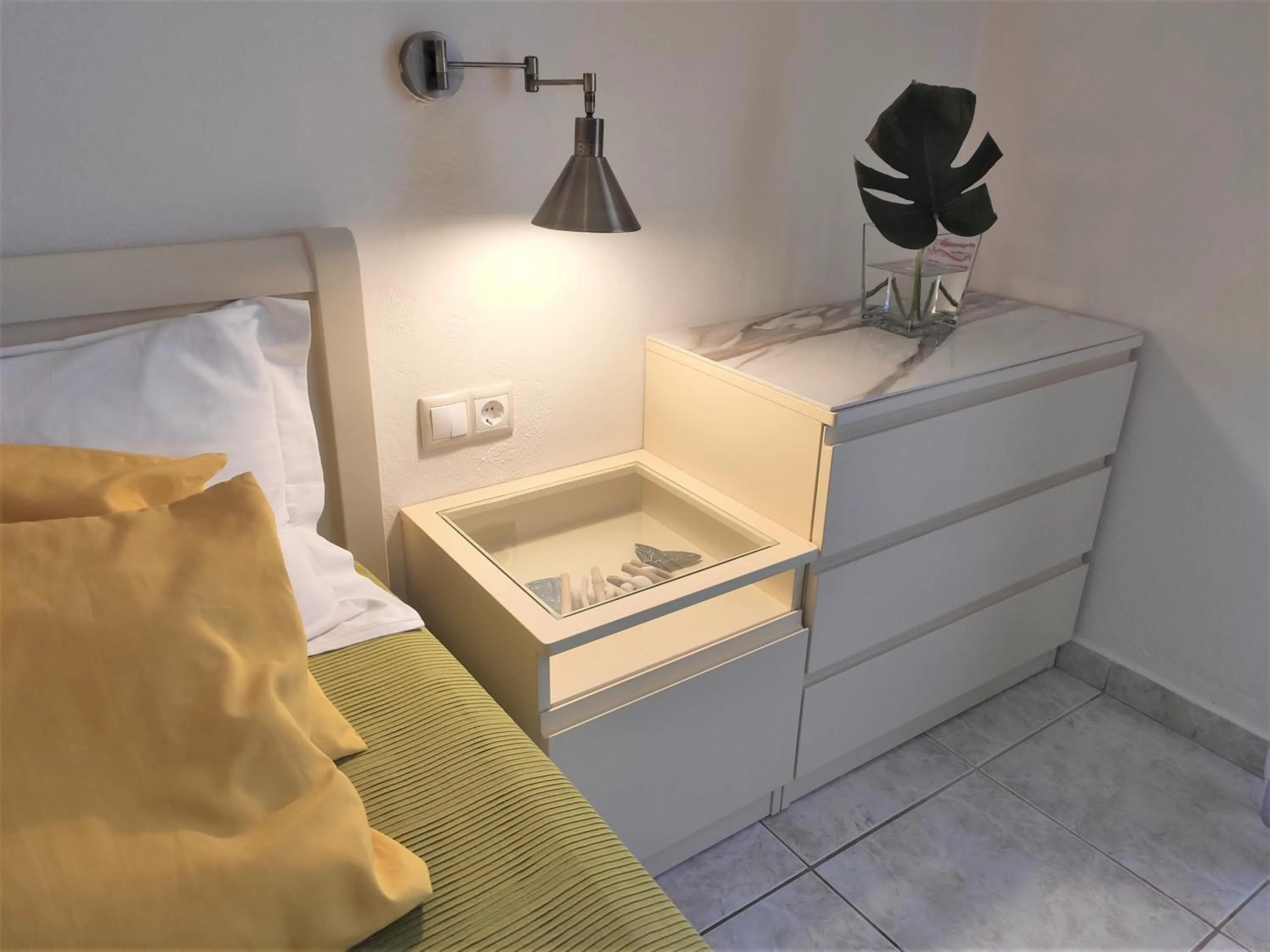 Decorative detail, Bed in Aristea Studios