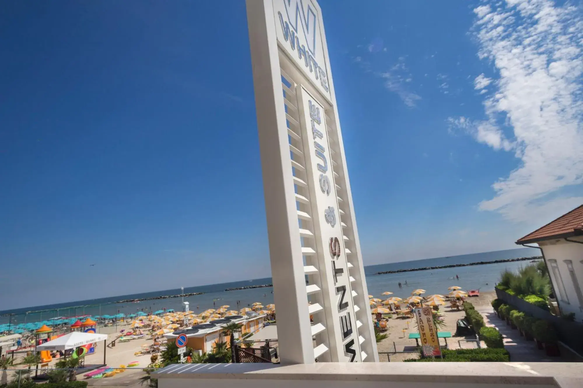 Two-Bedroom Apartment with Sea View in White Suite & Apartments Two-Bedroom Apartment with Sea View in White Suite & Apartments