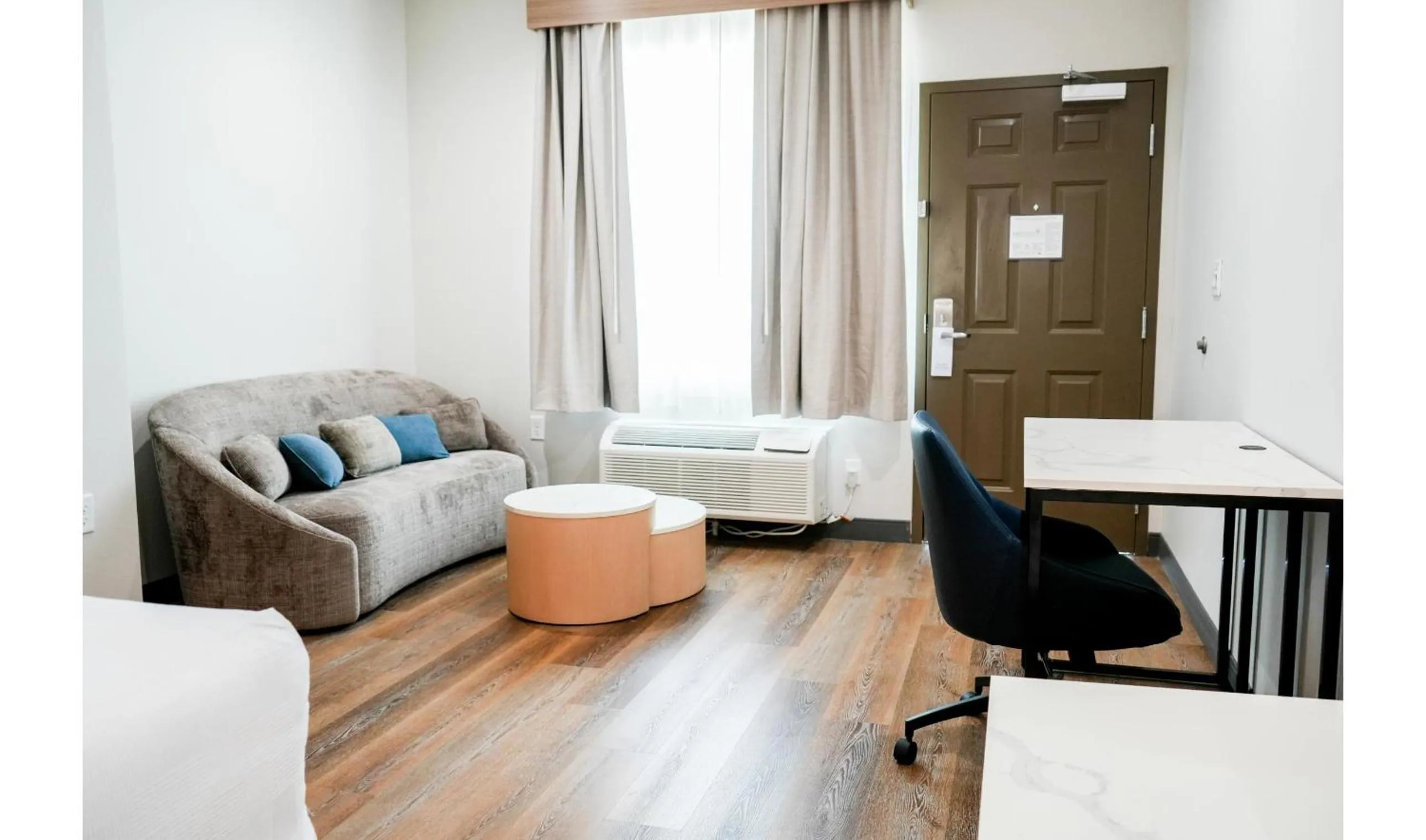 Seating area in Hotel Lydia