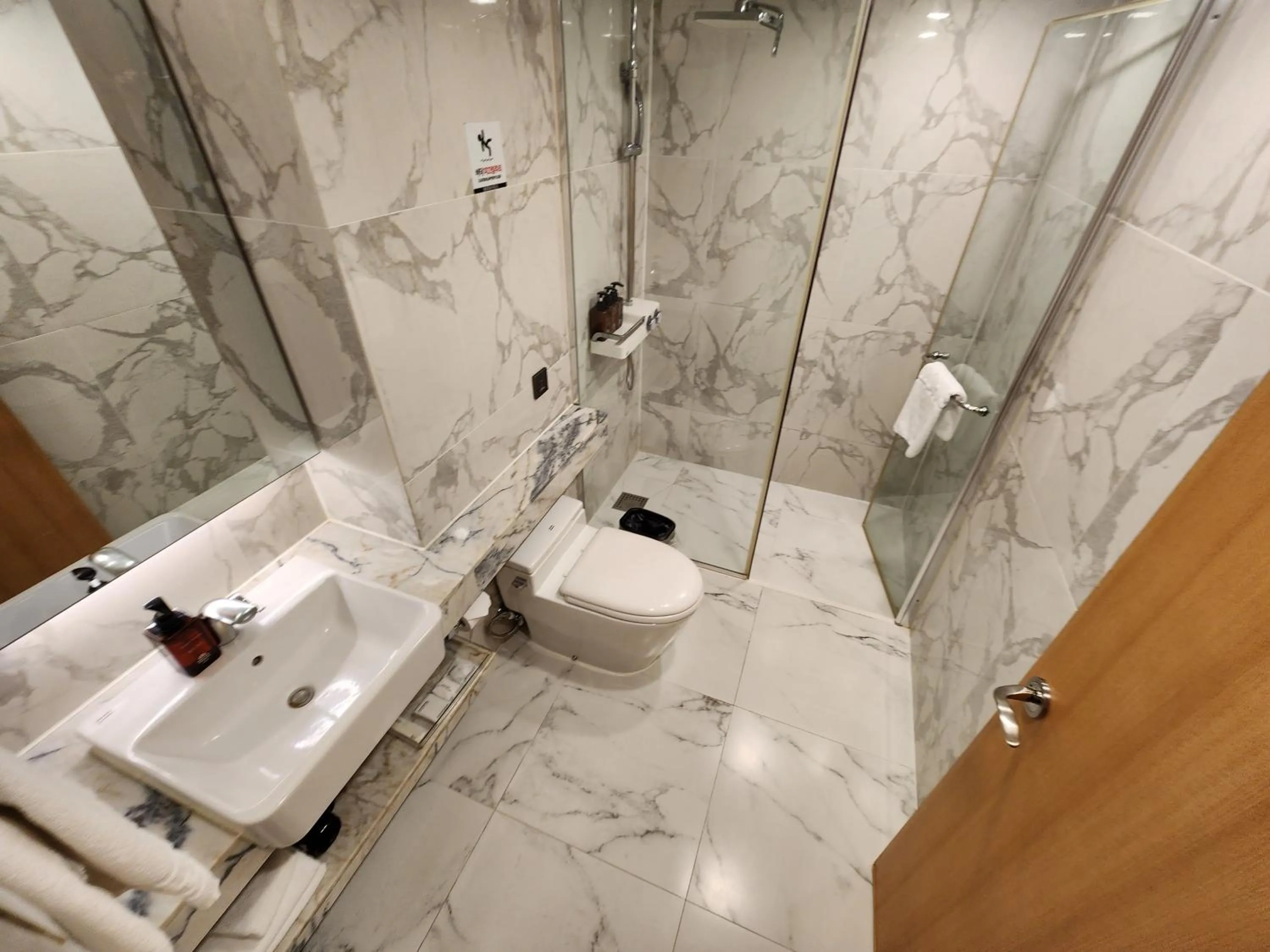 Toilet in Seogwipo JS Hotel