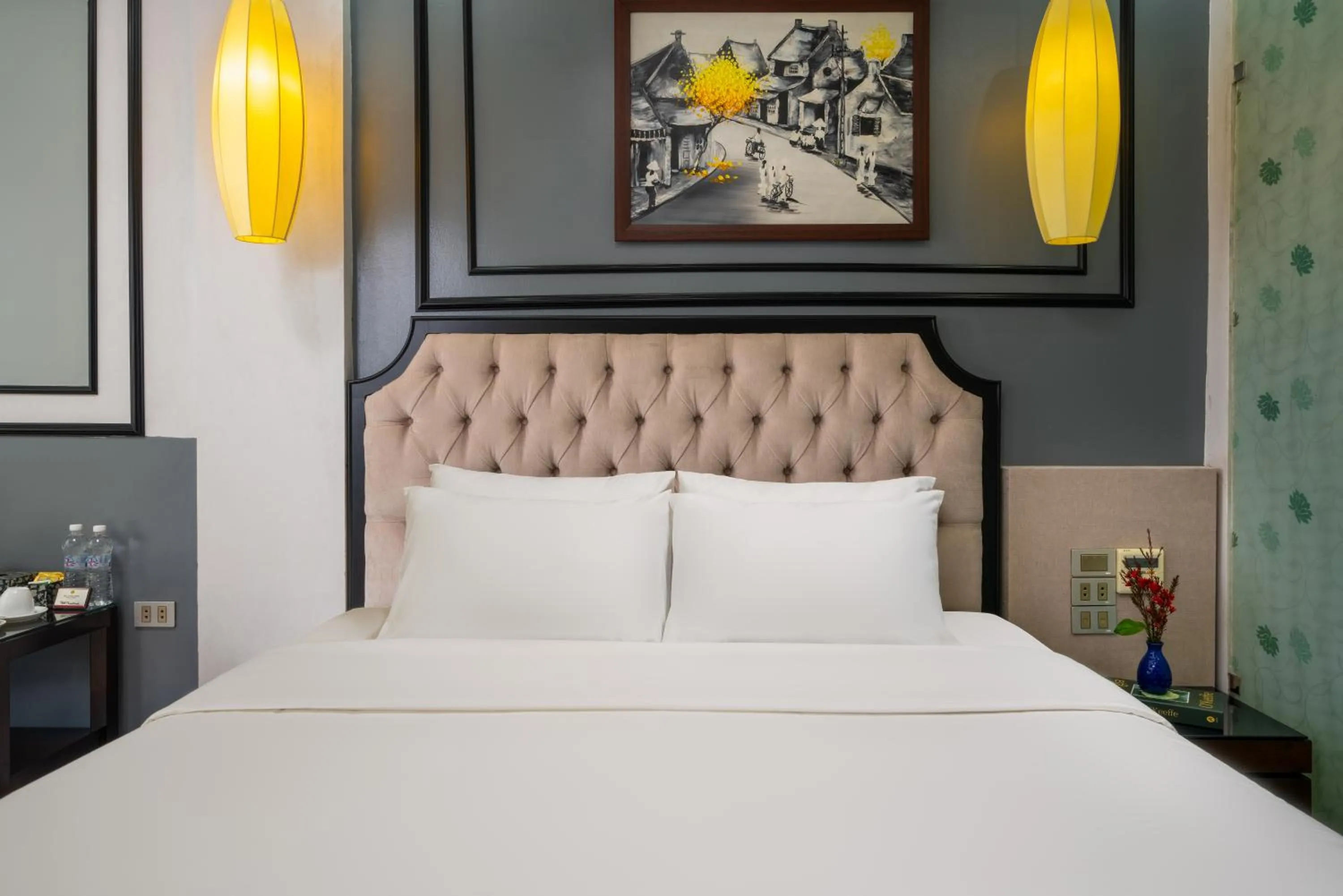 Bed in Bella Rosa Suite Hotel & Spa