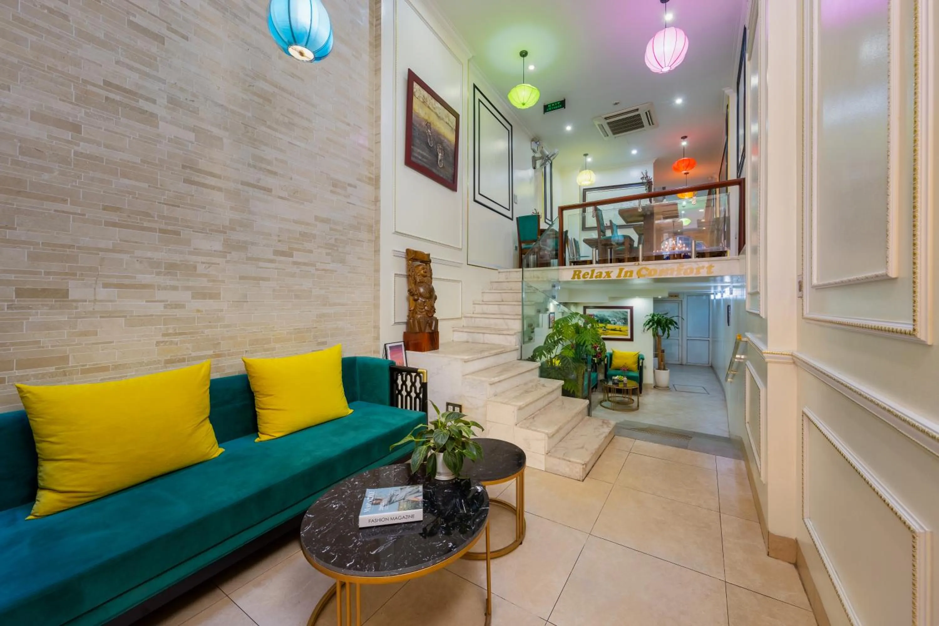 Lobby or reception in Bella Rosa Suite Hotel & Spa