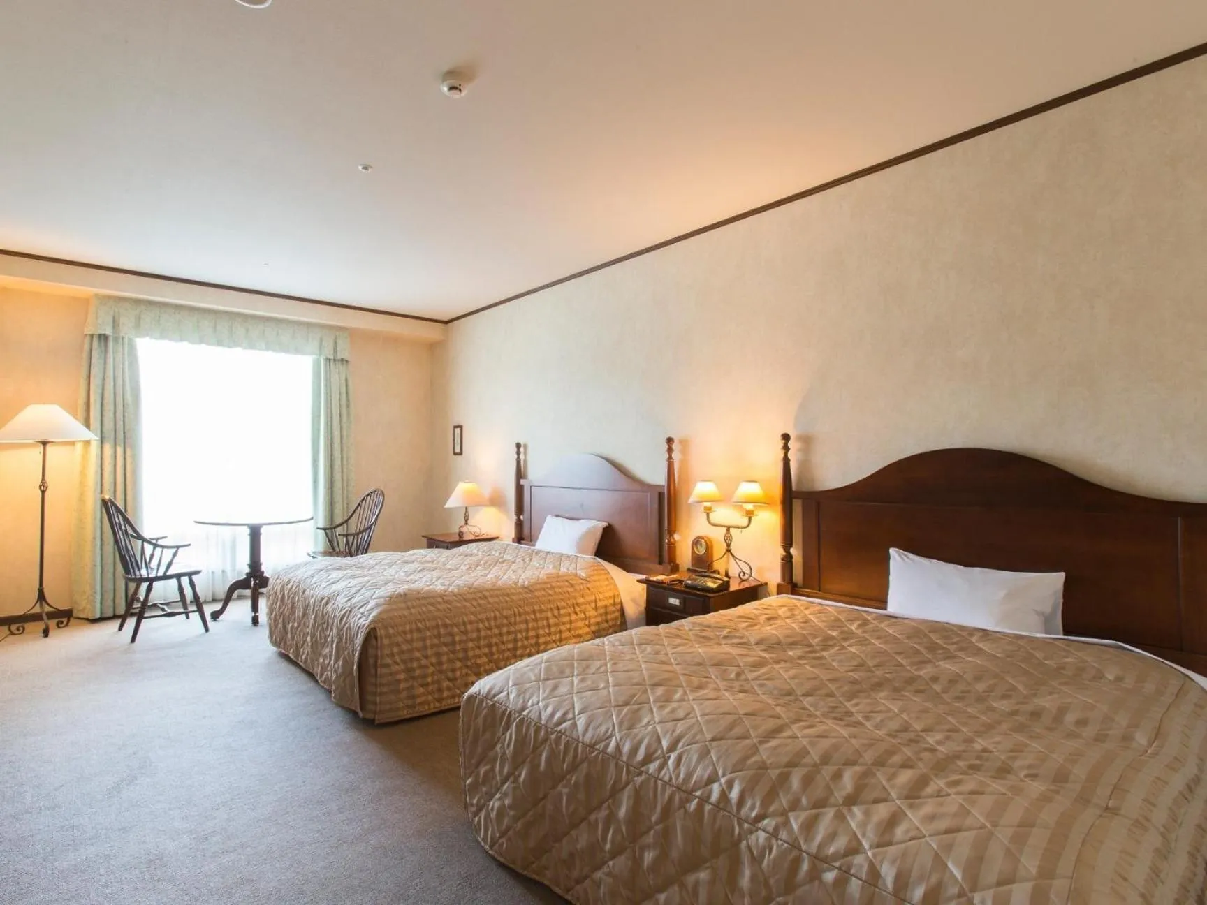 Bed in Blue Ridge Hotel