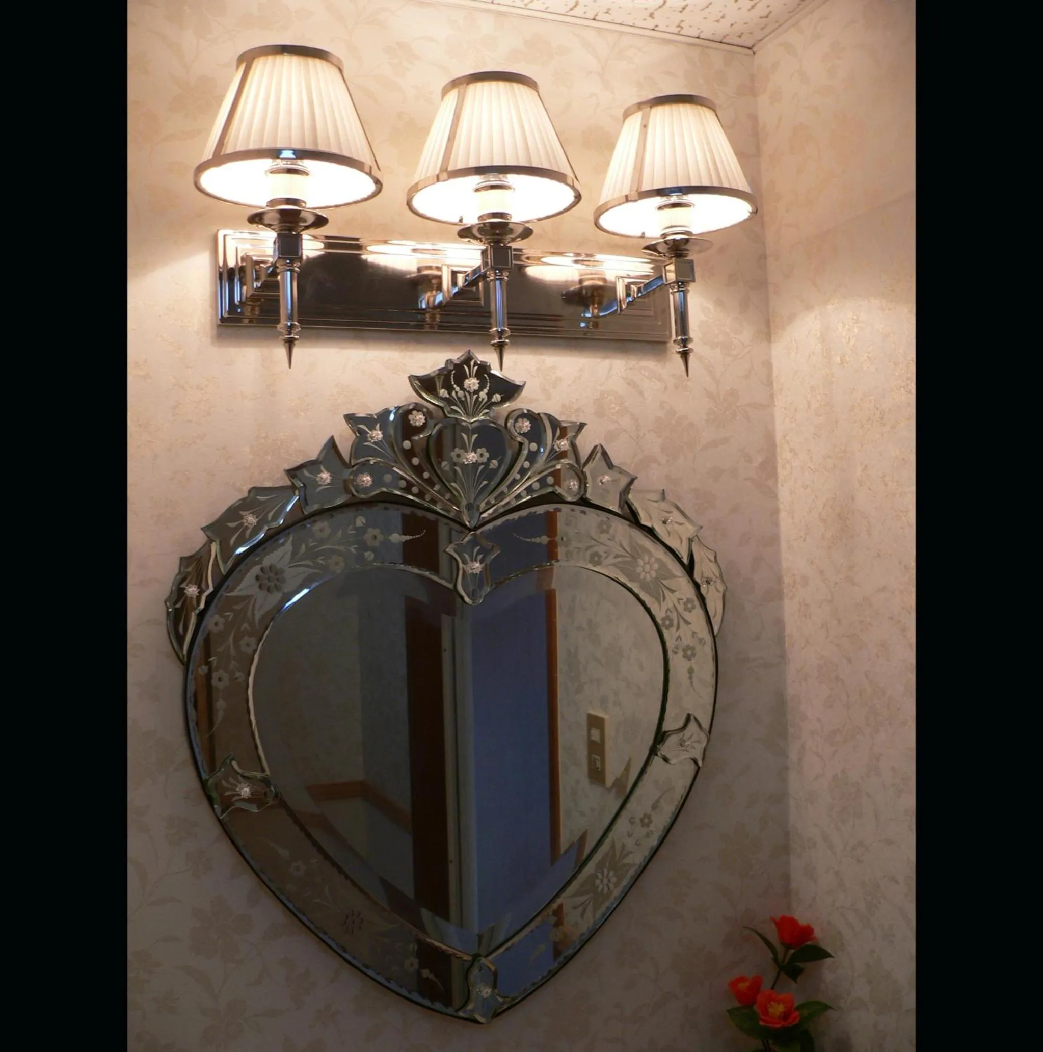 Decorative detail in Mistral