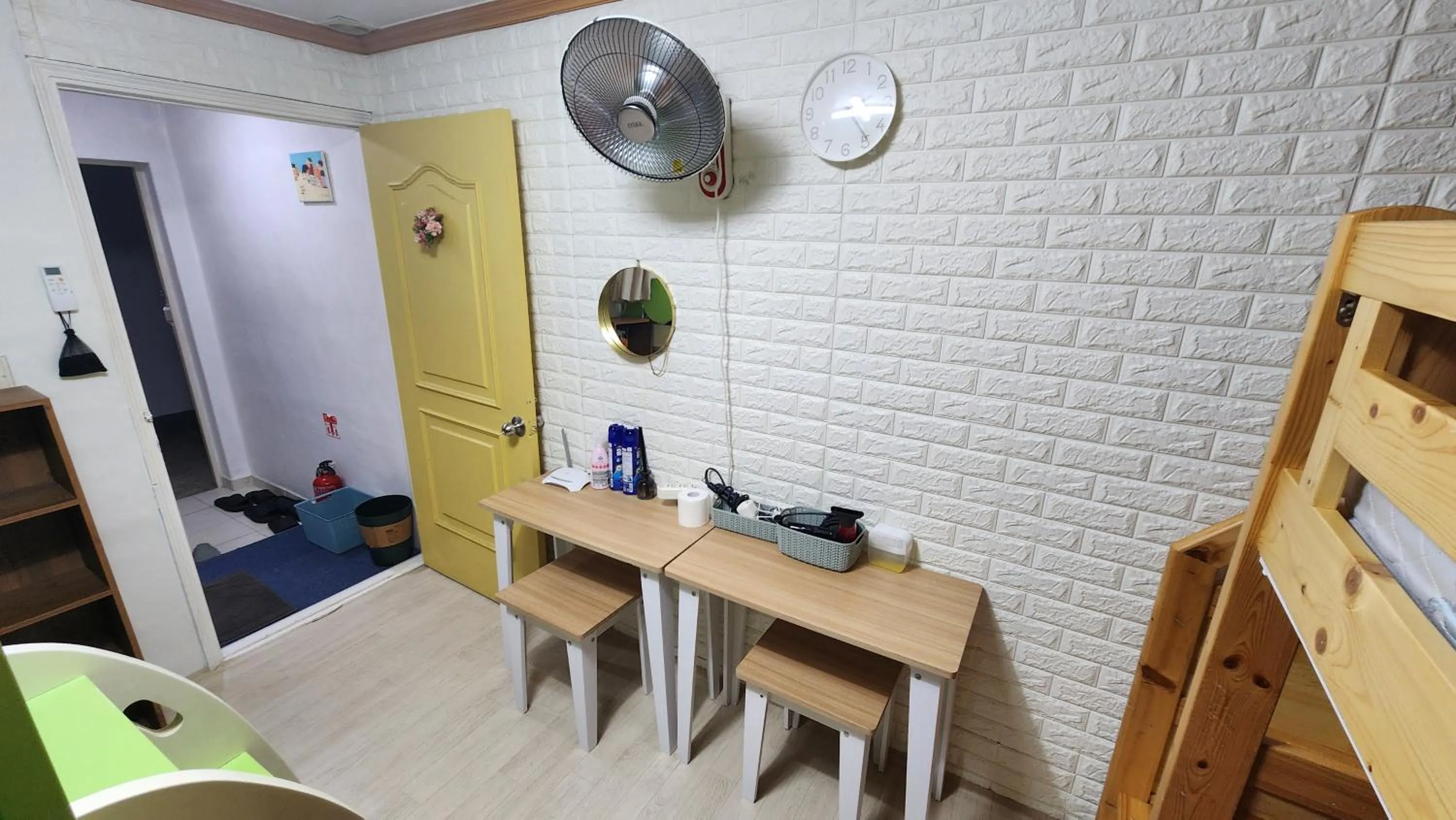 Bed in Daejeon Guesthouse Sky Garden