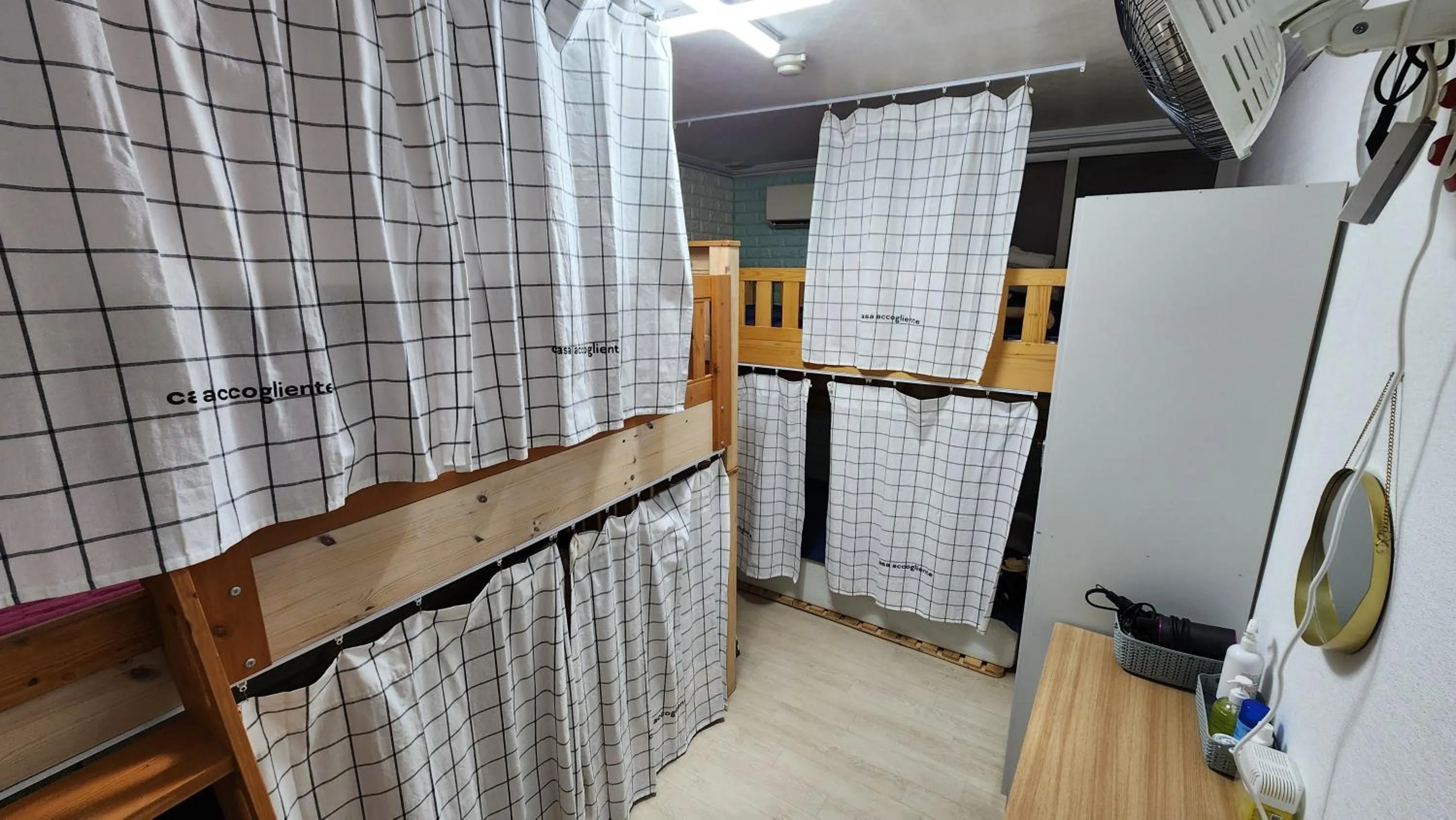 Photo of the whole room in Daejeon Guesthouse Sky Garden