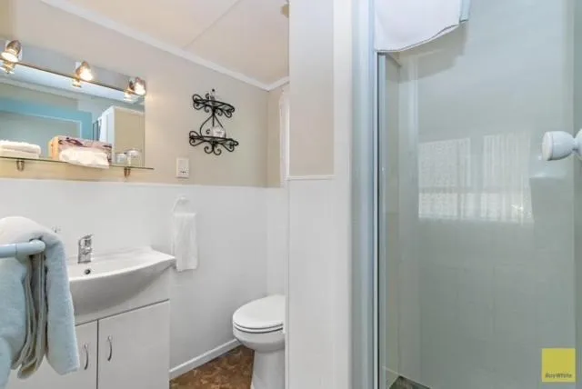 Waitomo Caves Guest Lodge