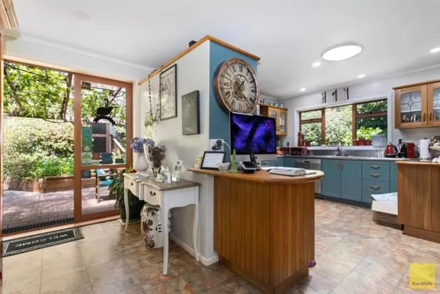 Breakfast in Waitomo Caves Guest Lodge