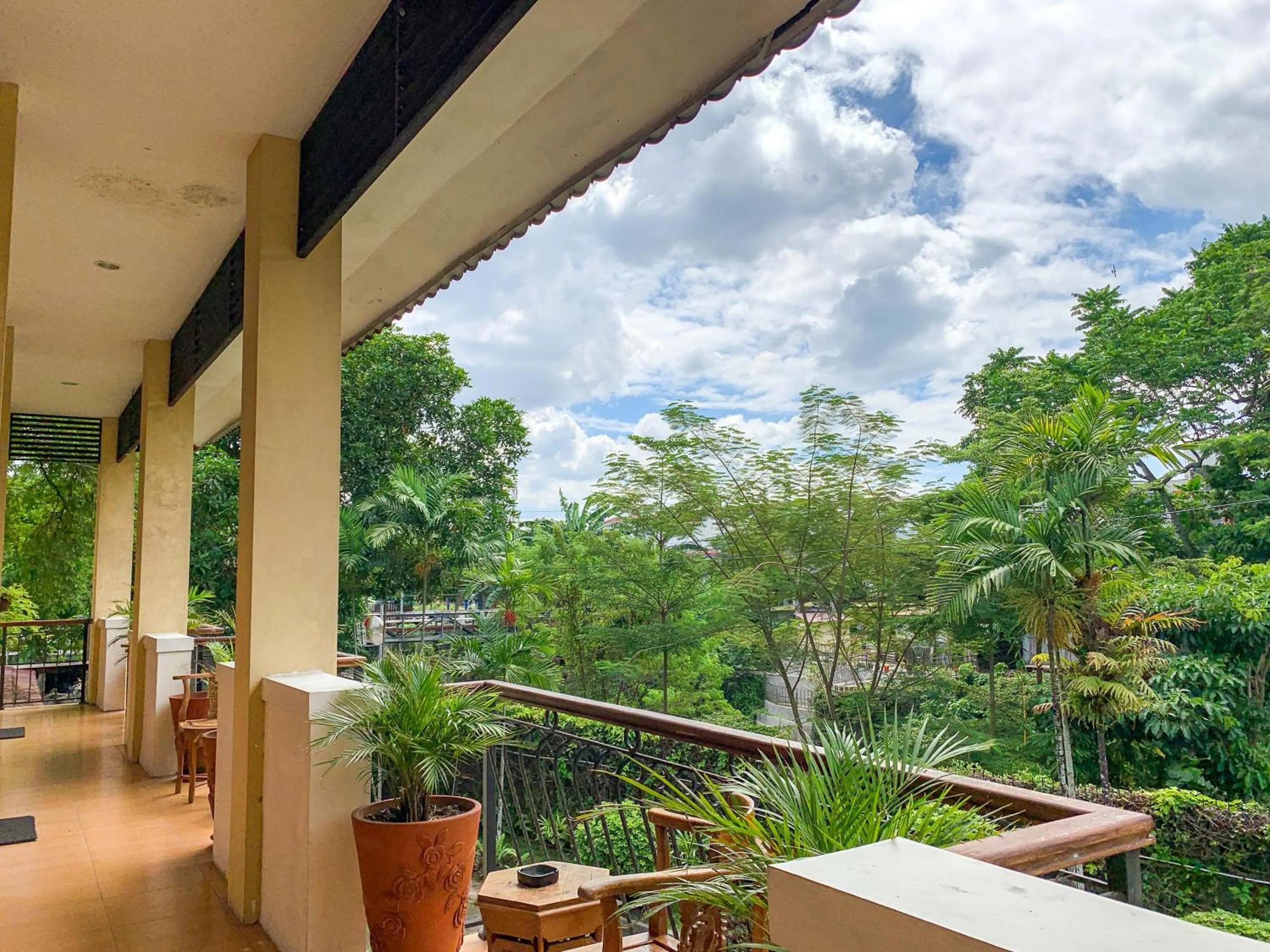 Property building in Urbanview Sasono Putro Condoongcatur by RedDoorz