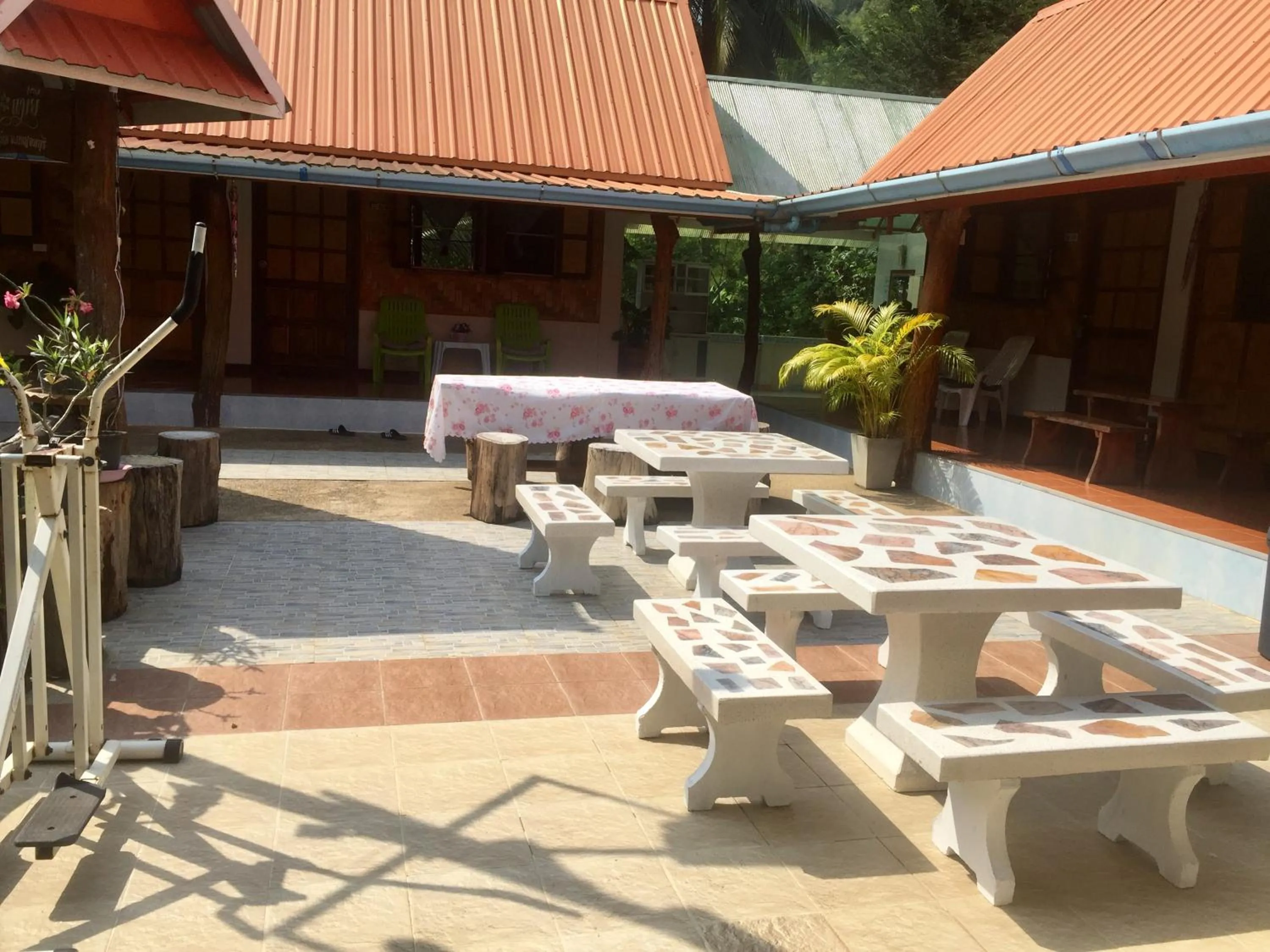 Dining area in Yayee Homestay