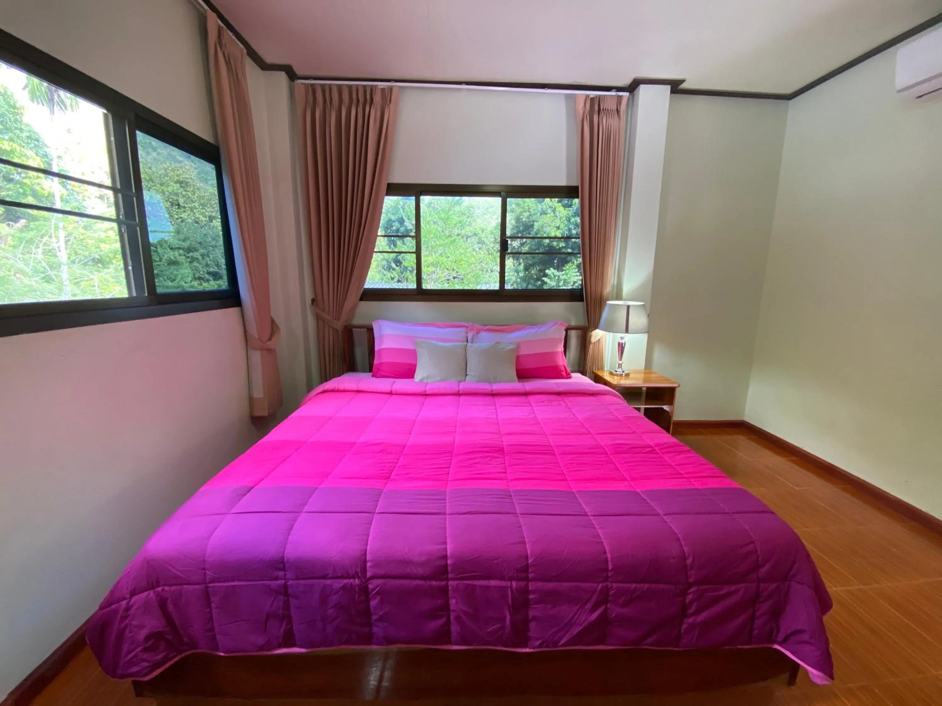 Bed in Yayee Homestay