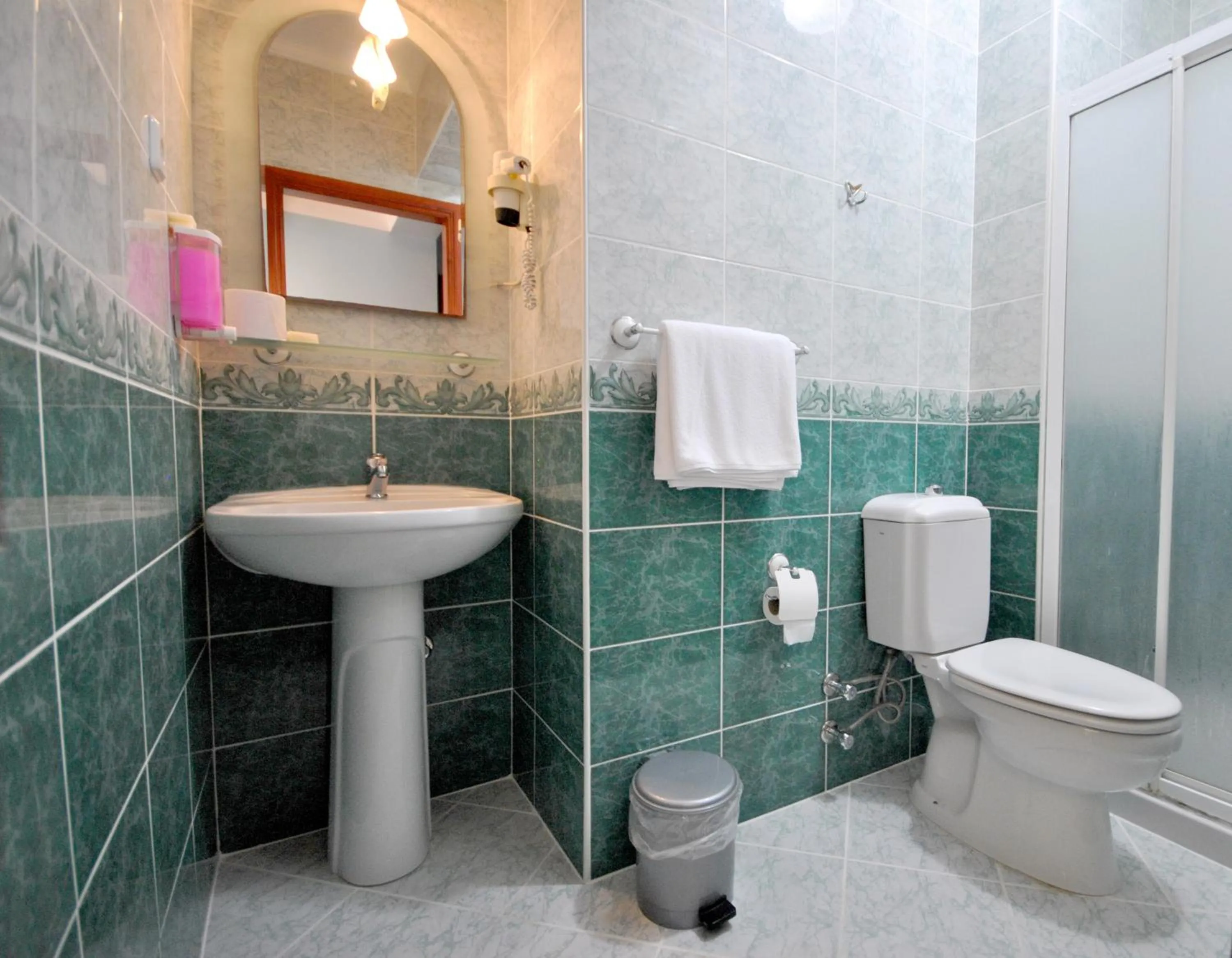 Bathroom in Side Hotel