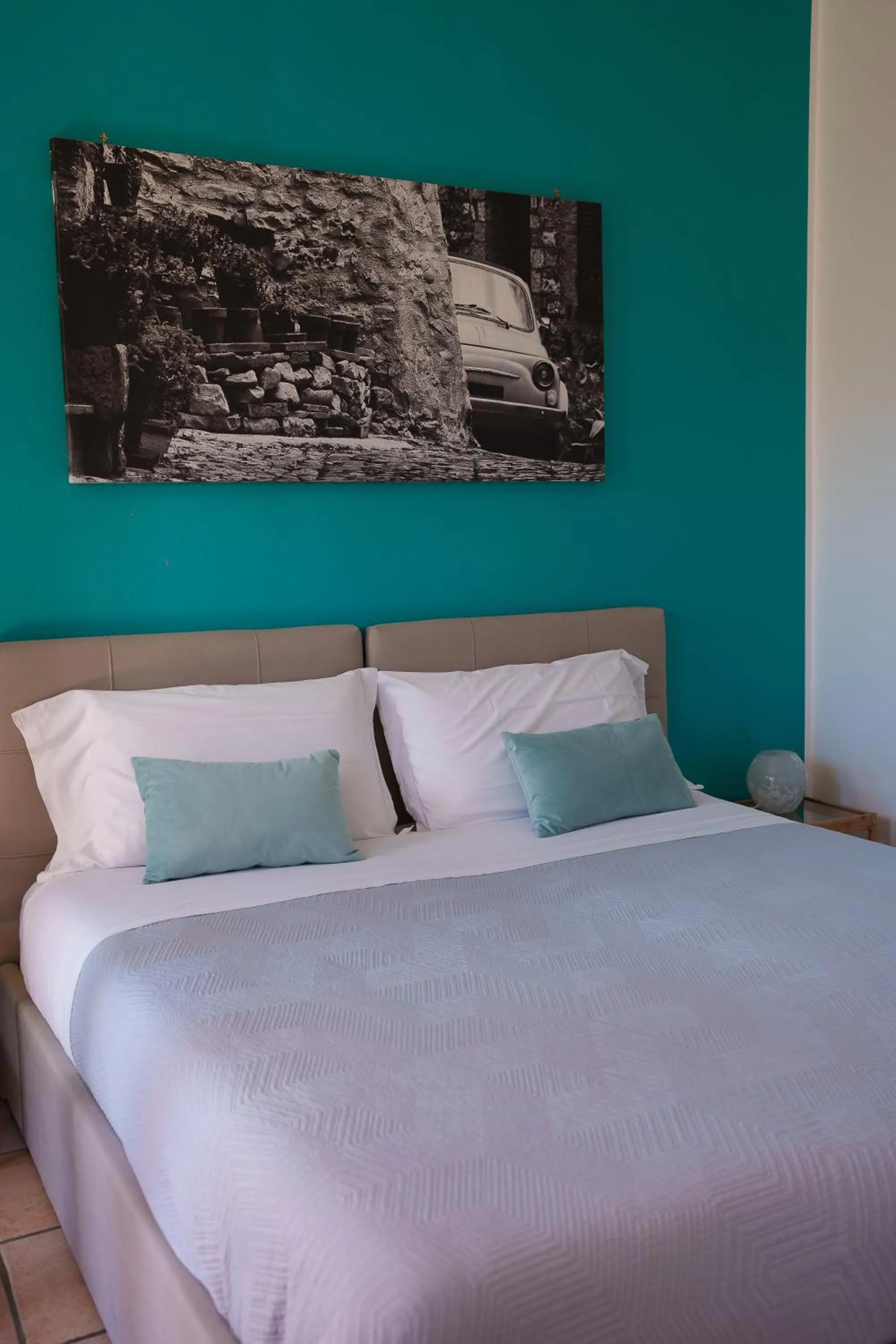 Bed in La Dolce Vita