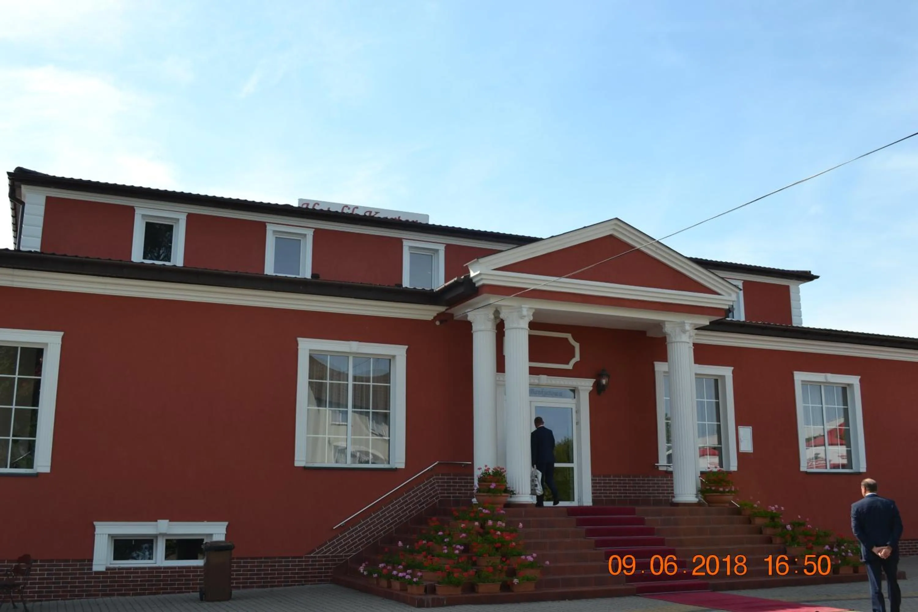 Facade/entrance in Hotelik Karter