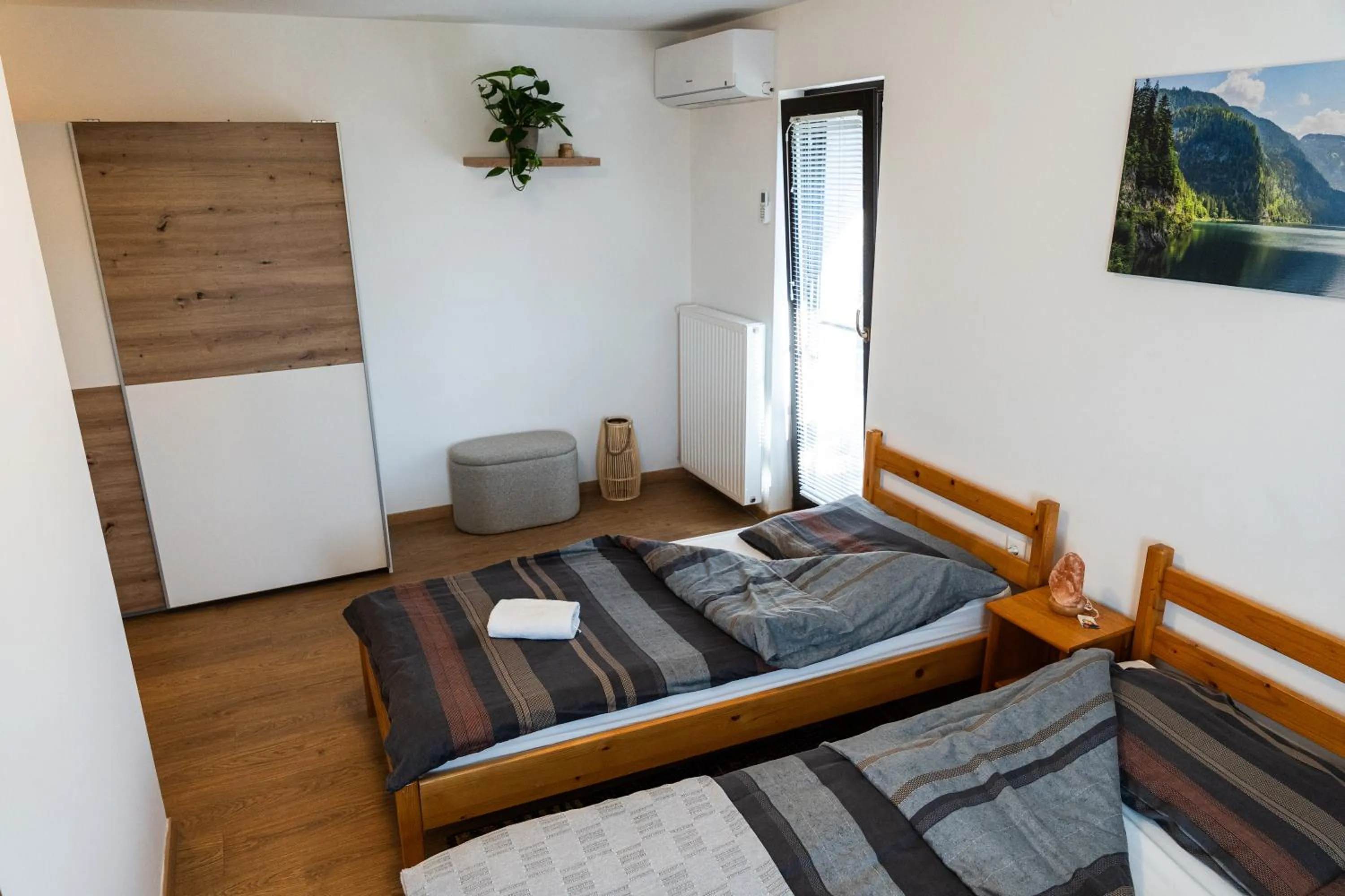 Bedroom, Bed in Adventure Farm